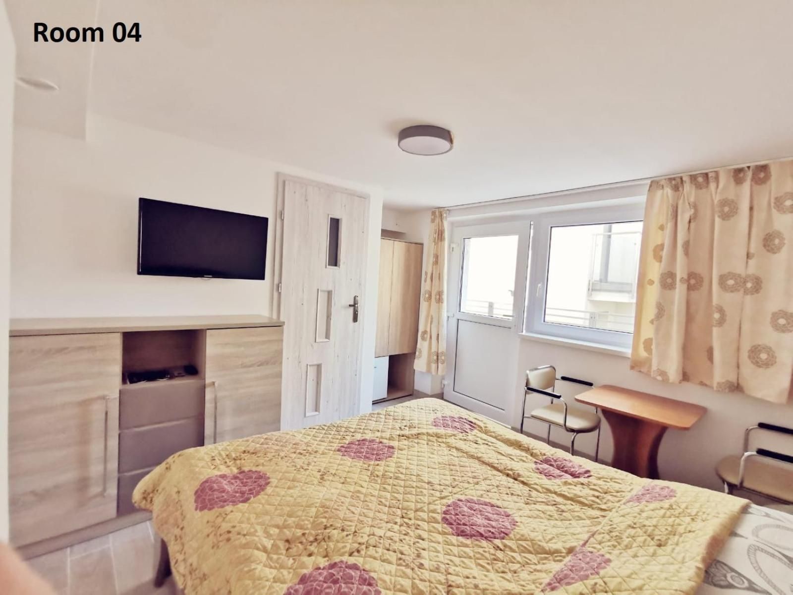 Double Room with Private Bathroom