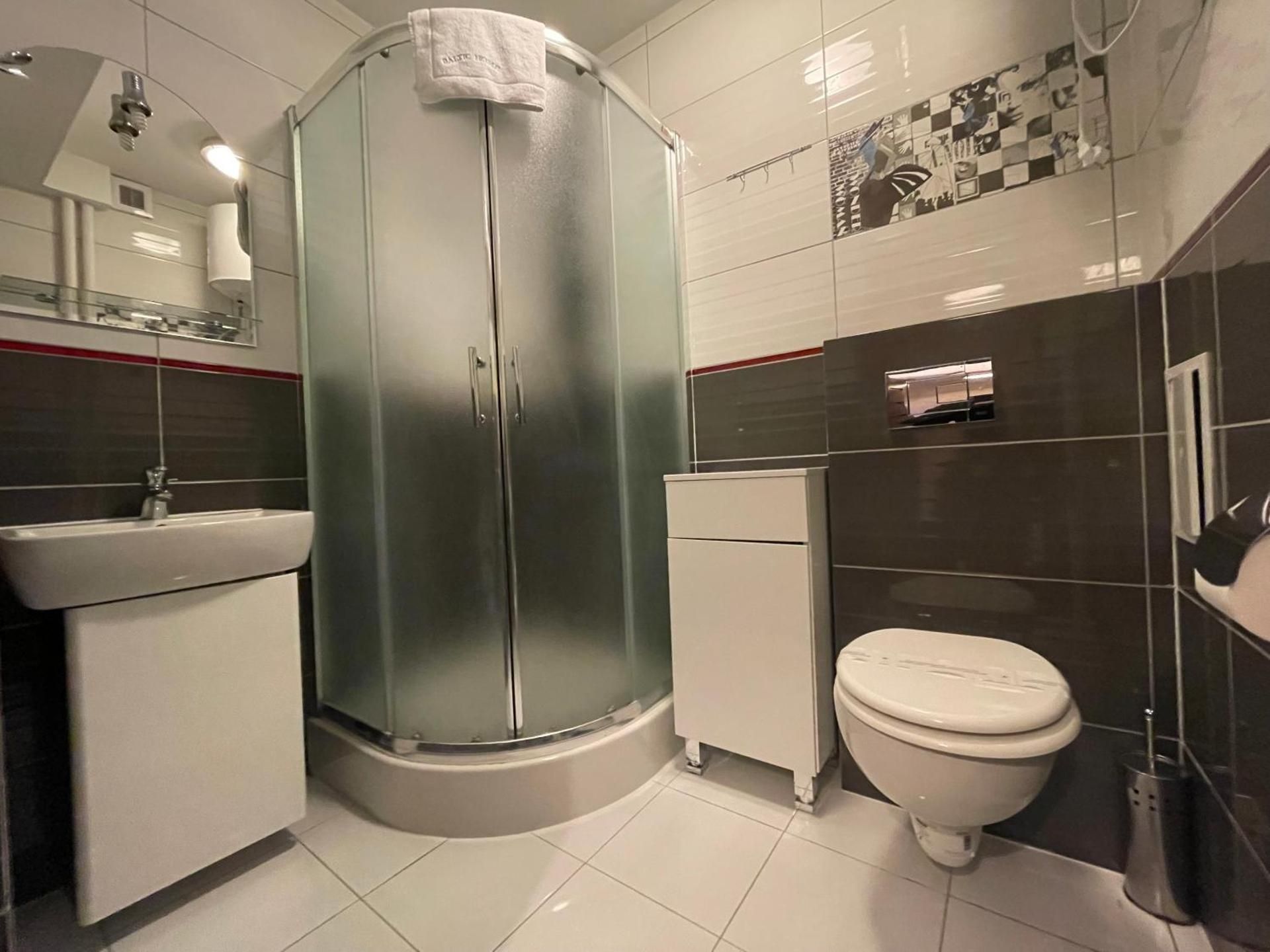 Studio Apartment with Lateral Sea View