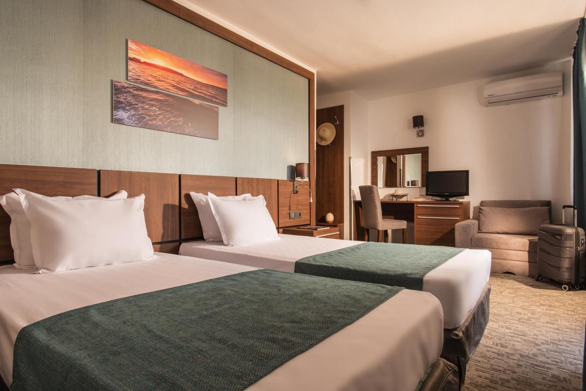 Twin Room with Balcony
