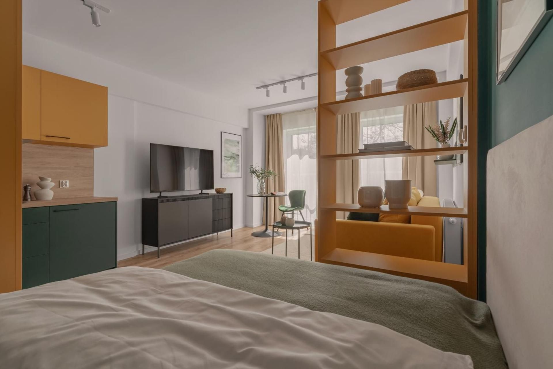 Studio Apartment