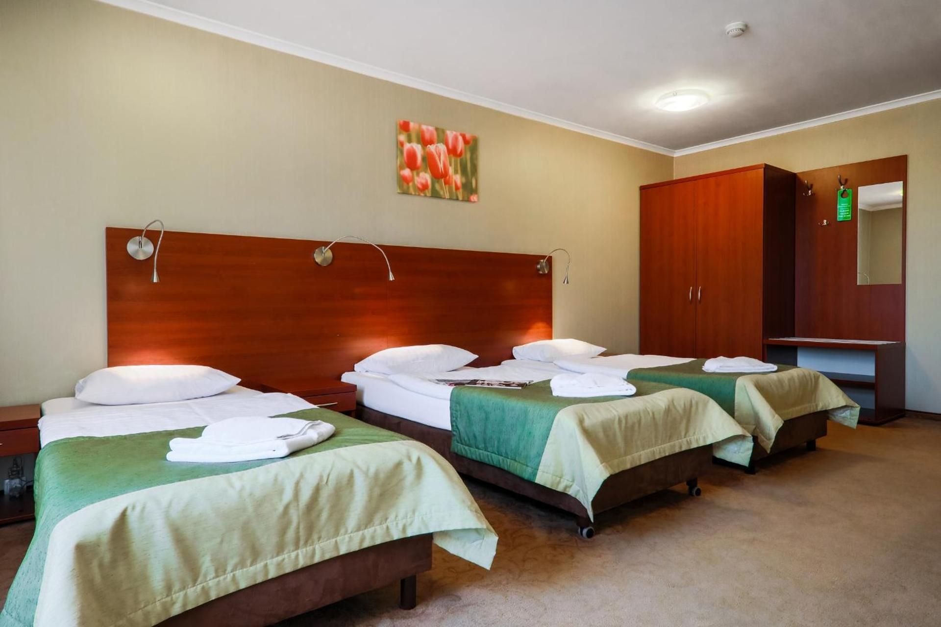 Triple Room