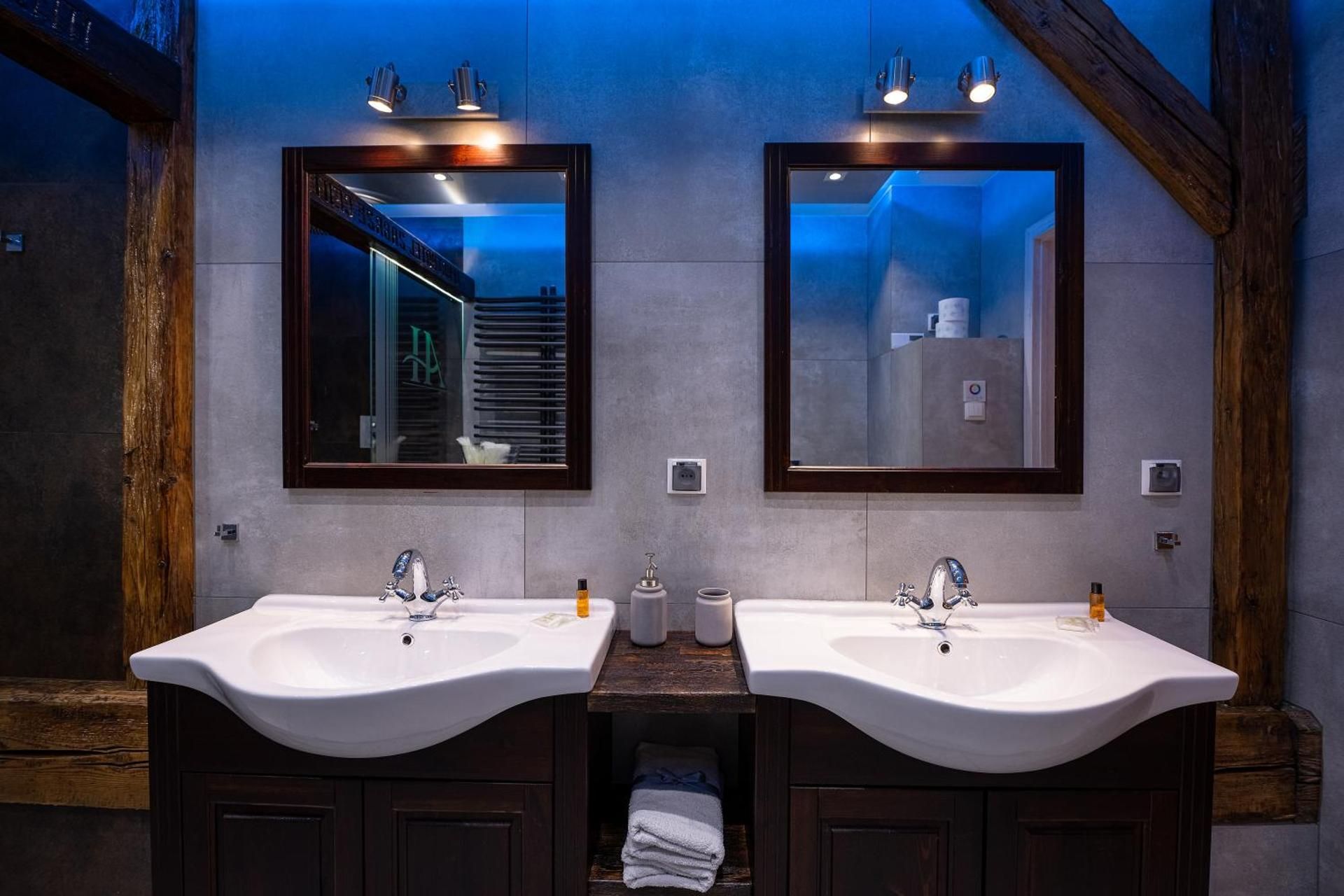 Penthouse Apartment