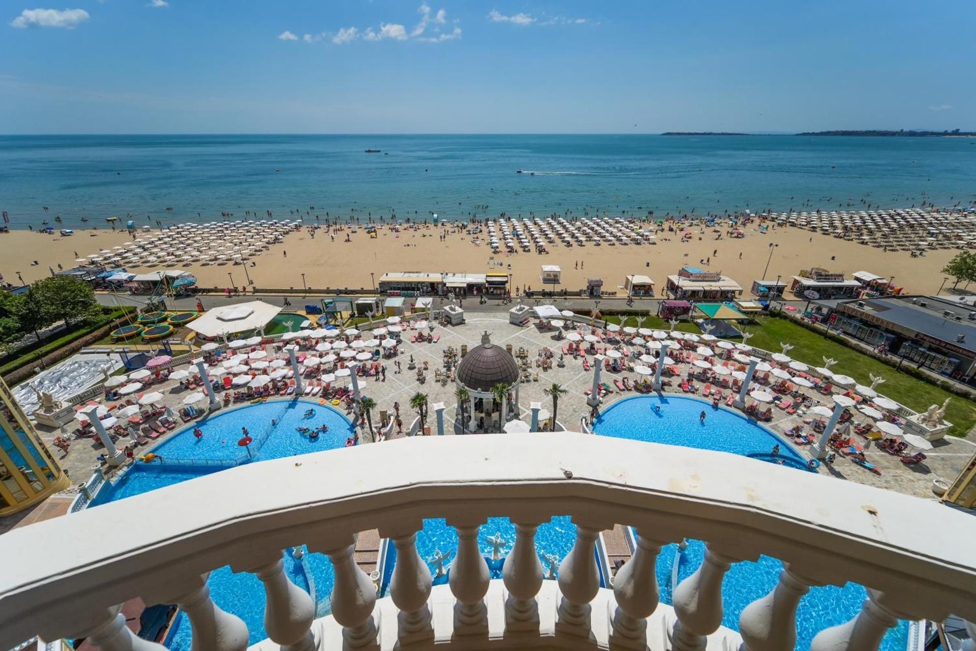 Superior Double Room with Sea View and Balcony