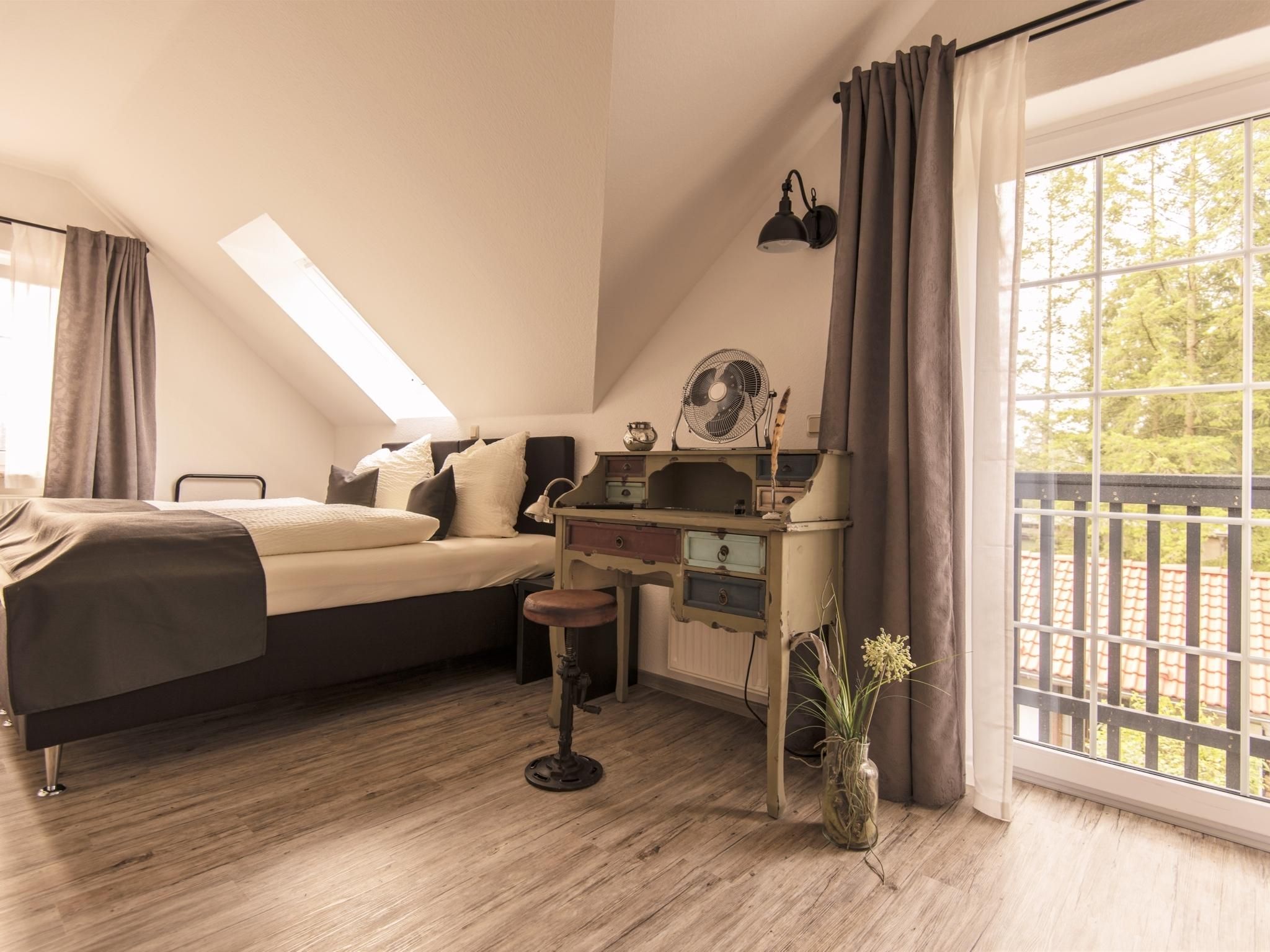 Doppelzimmer-Klassisch-Eigenes Badezimmer-Gartenblick-Doppelzimmer ohne Balkon