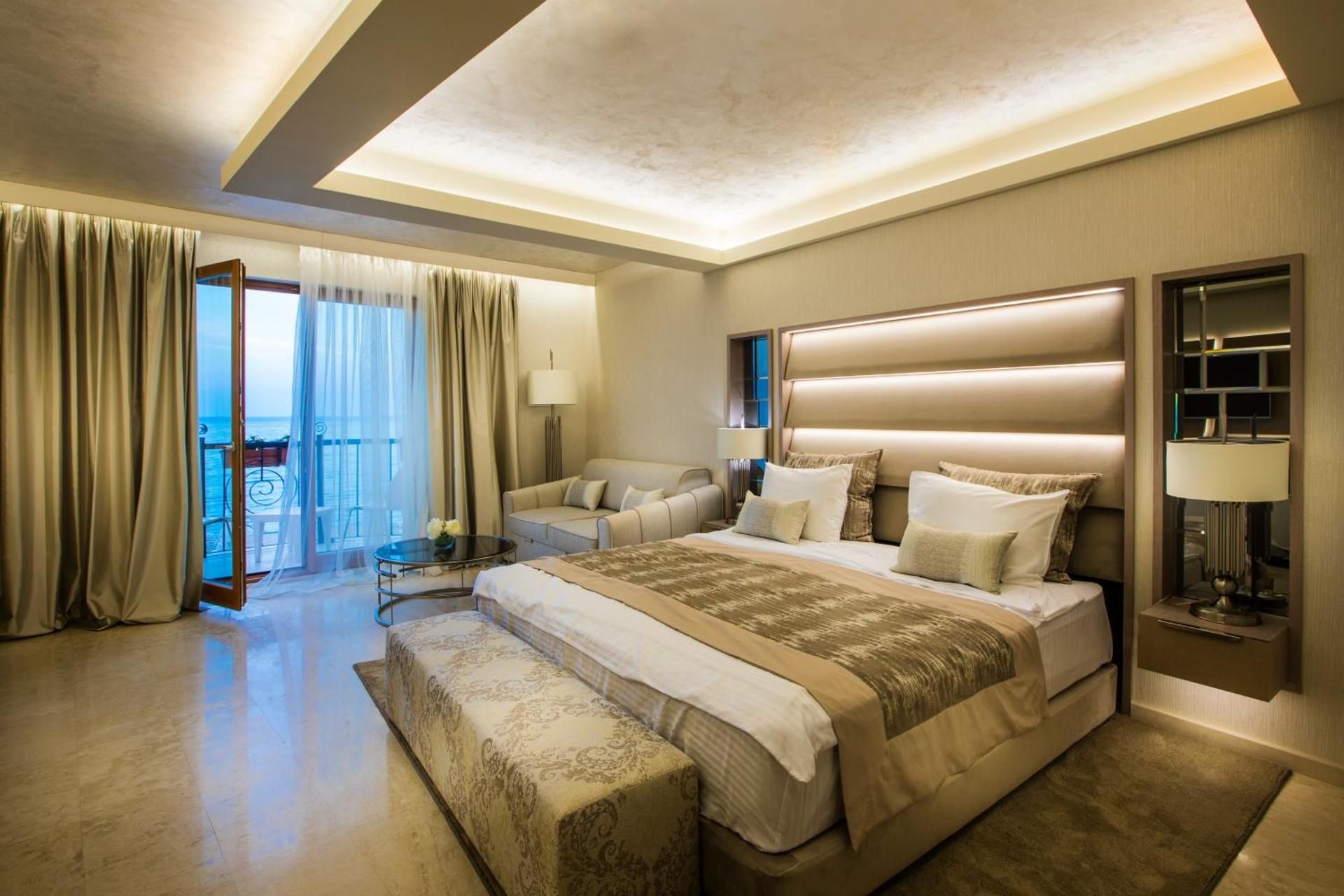 Deluxe Double Room Park View - Free Beach Access