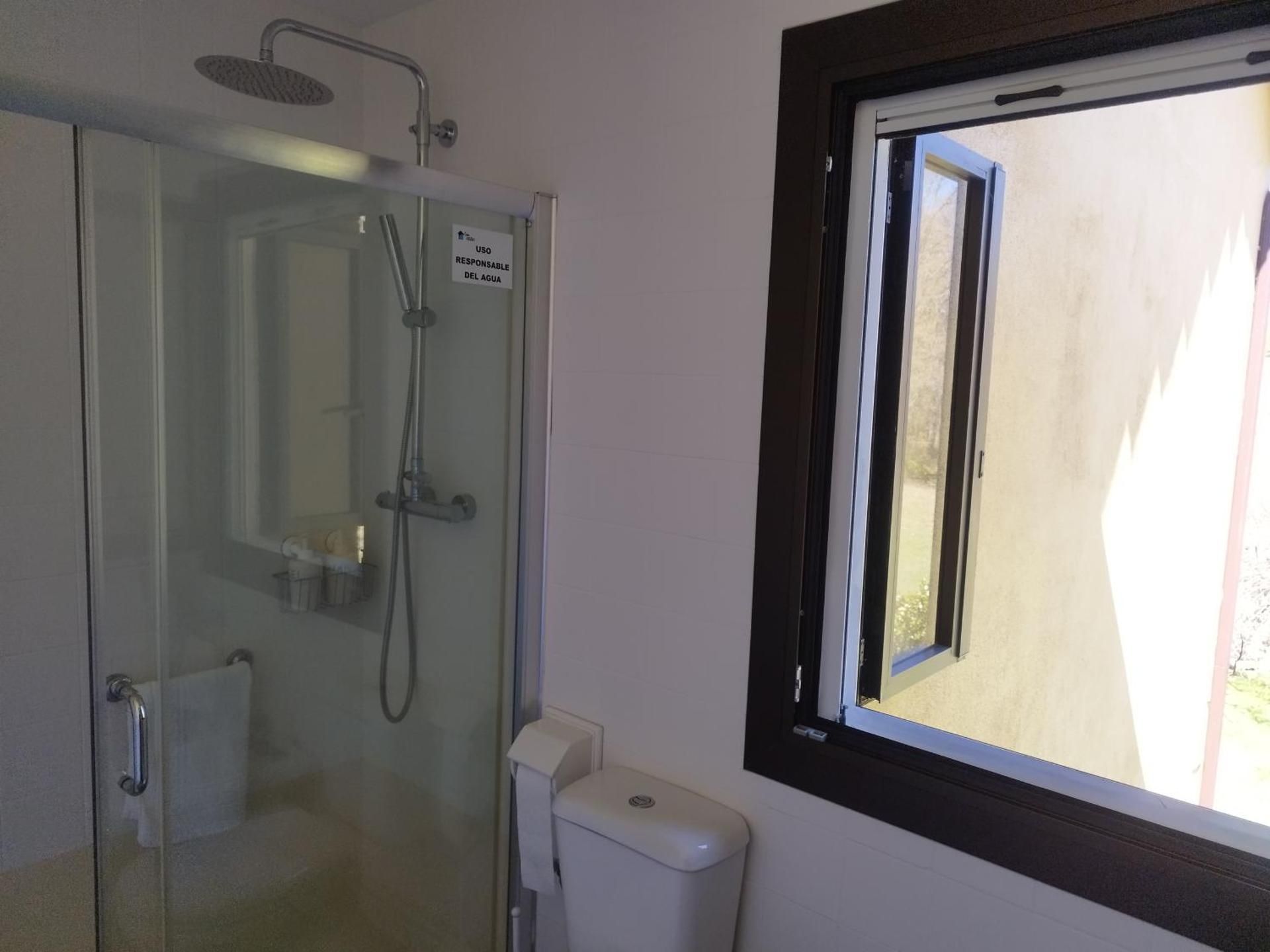 Standard Twin Room with Garden View