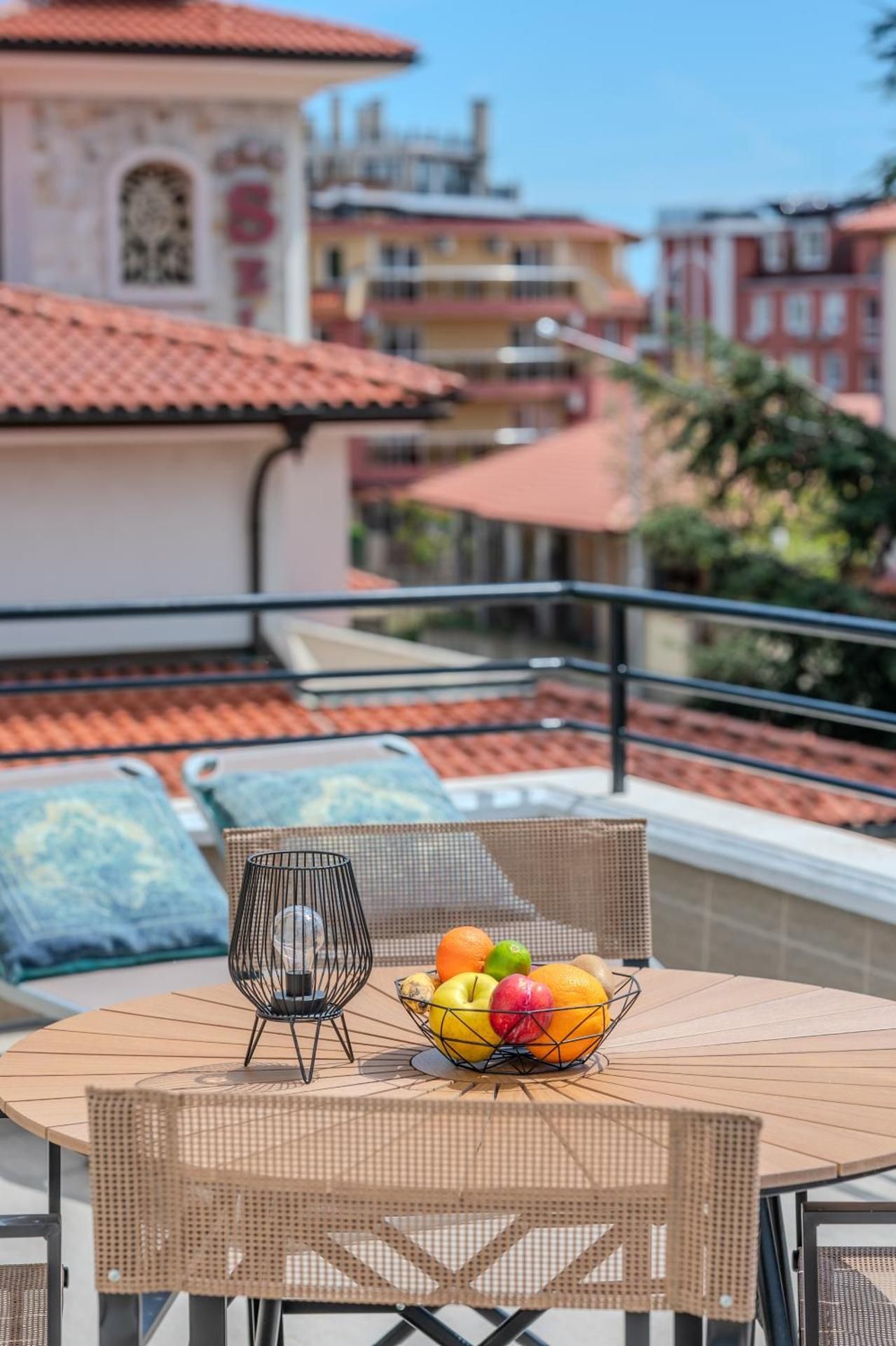 Superior Apartment