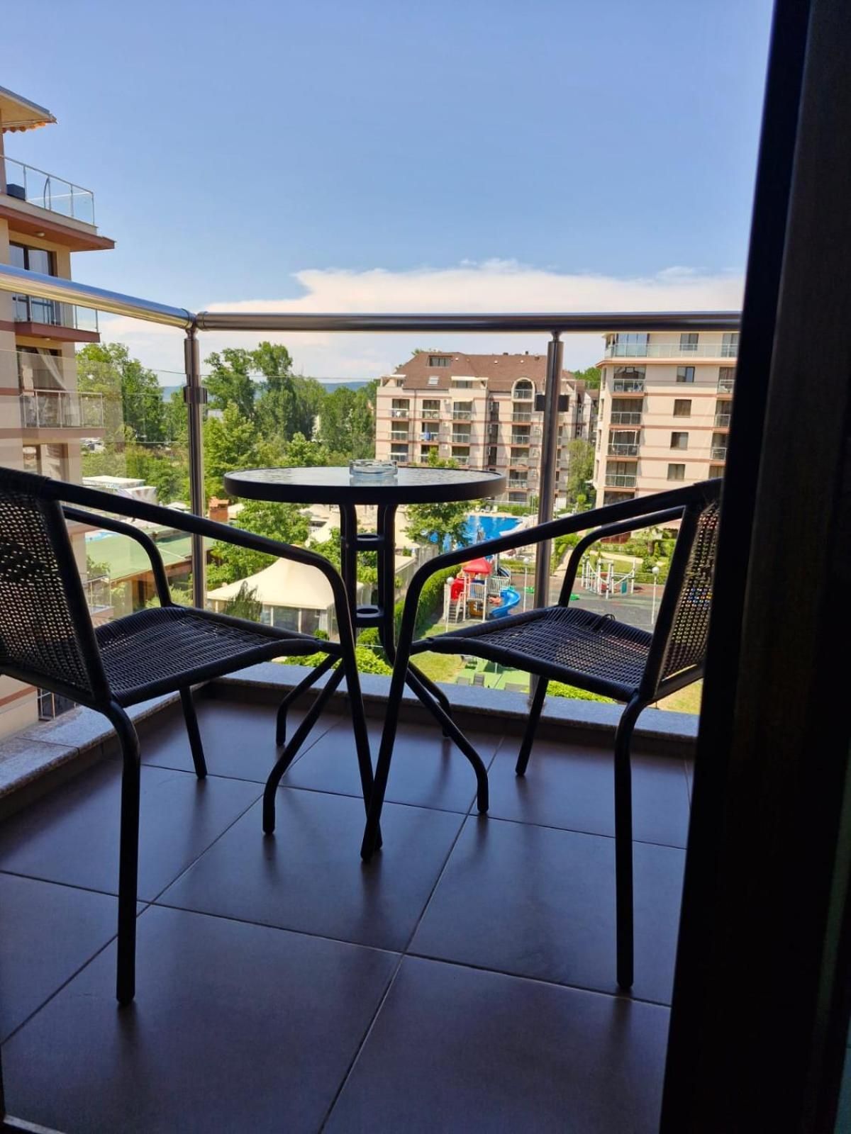 Studio with Balcony