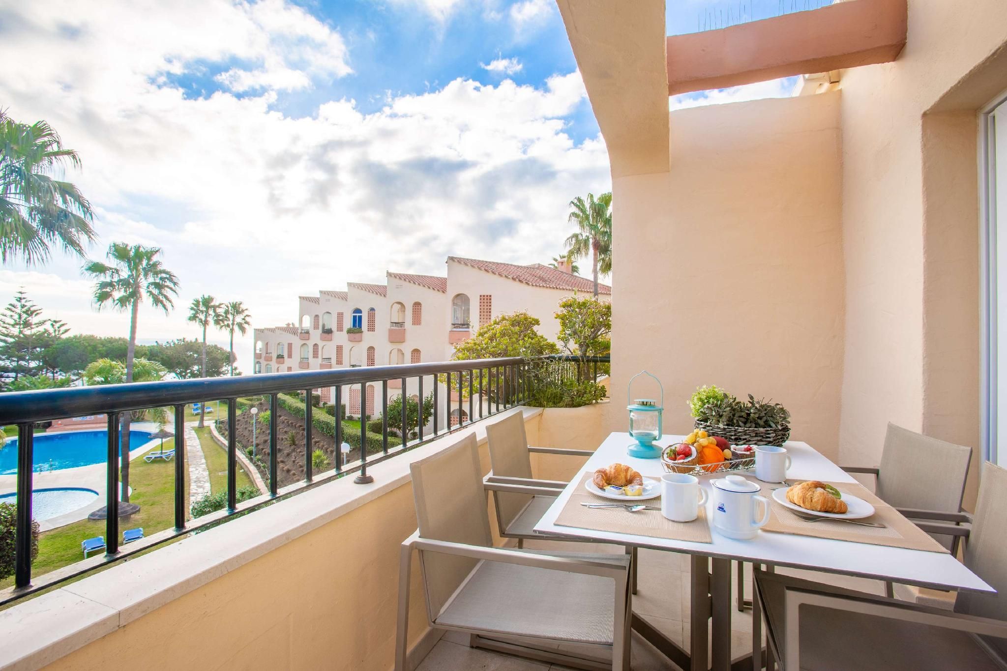 Ramada Hotel & Suites by Wyndham Costa del Sol Fuengirola Superior Plus One Bedroom Apartment