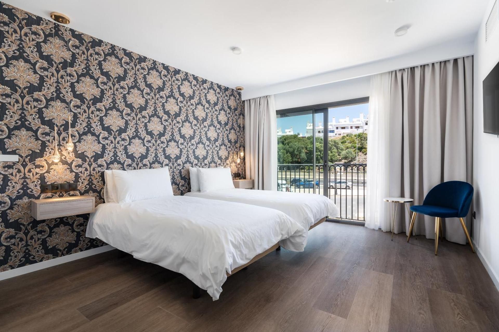 The Orange House Boutique Hotel and Upstairs Rooftop Bar Center of La Cala de Mijas 100m from the Be Deluxe Twin Room