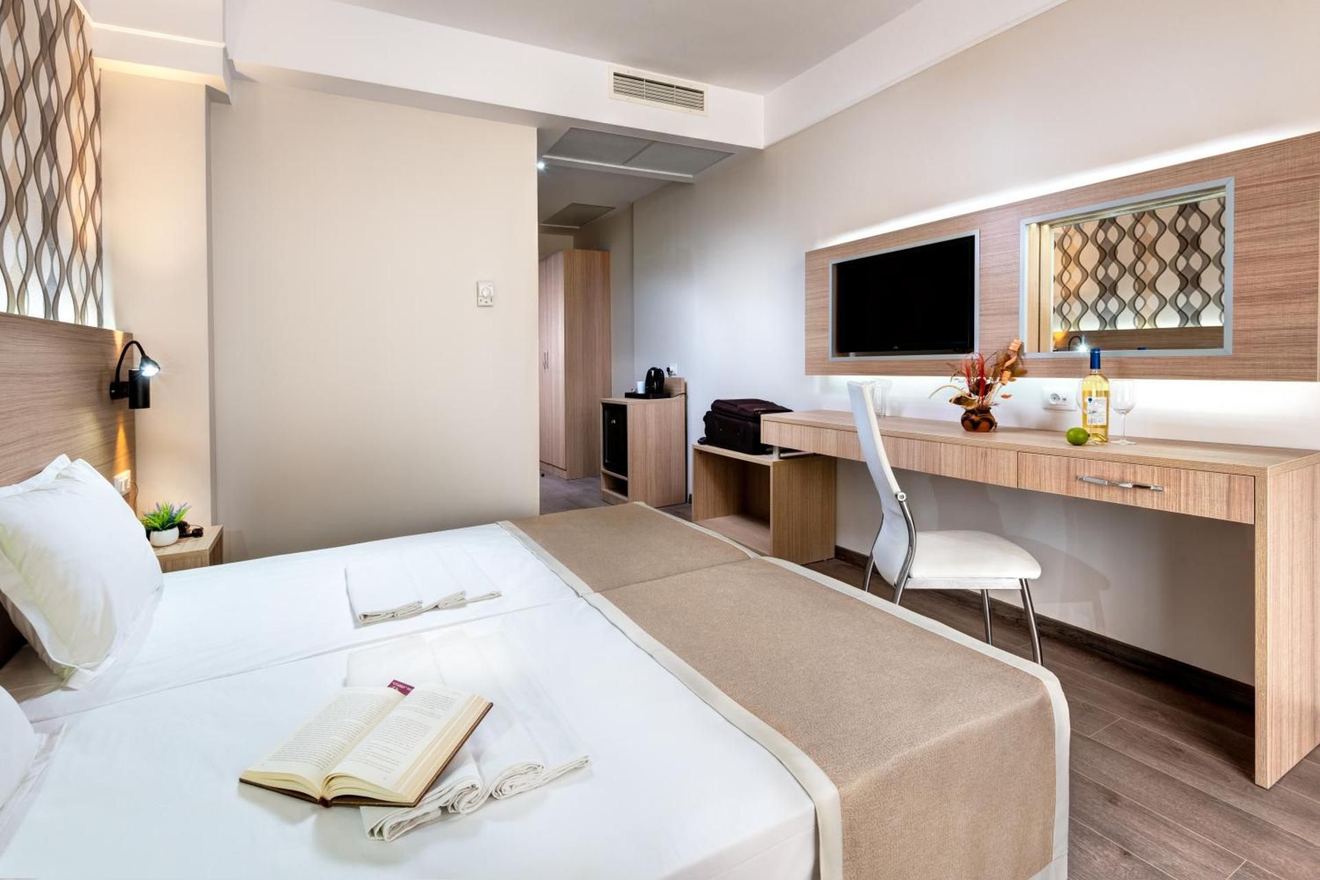 Suite with Balcony (2 Adults + 2 Children)