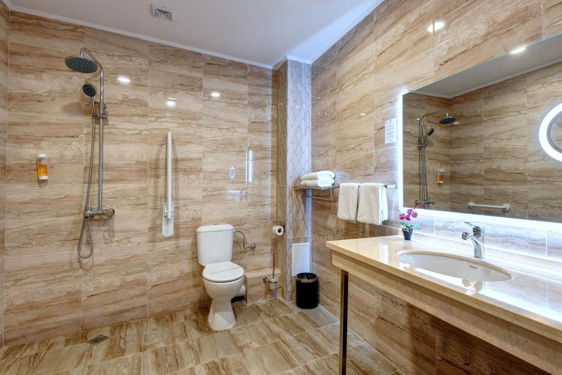 Suite with Balcony