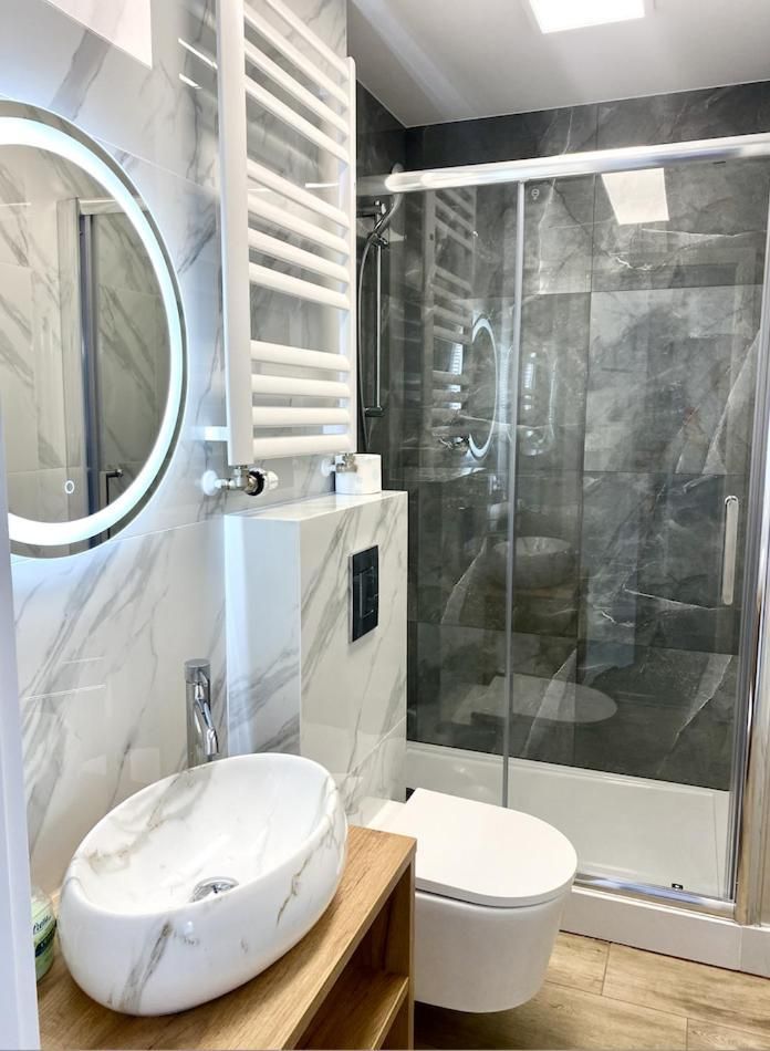 Double or Twin Room with Private Bathroom