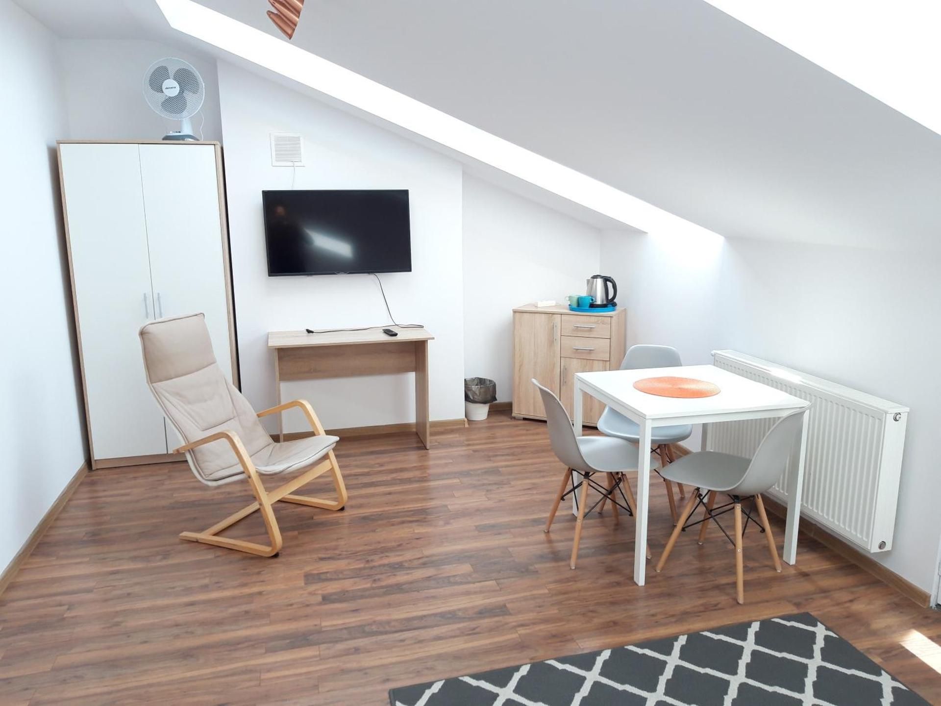 Large Double Room