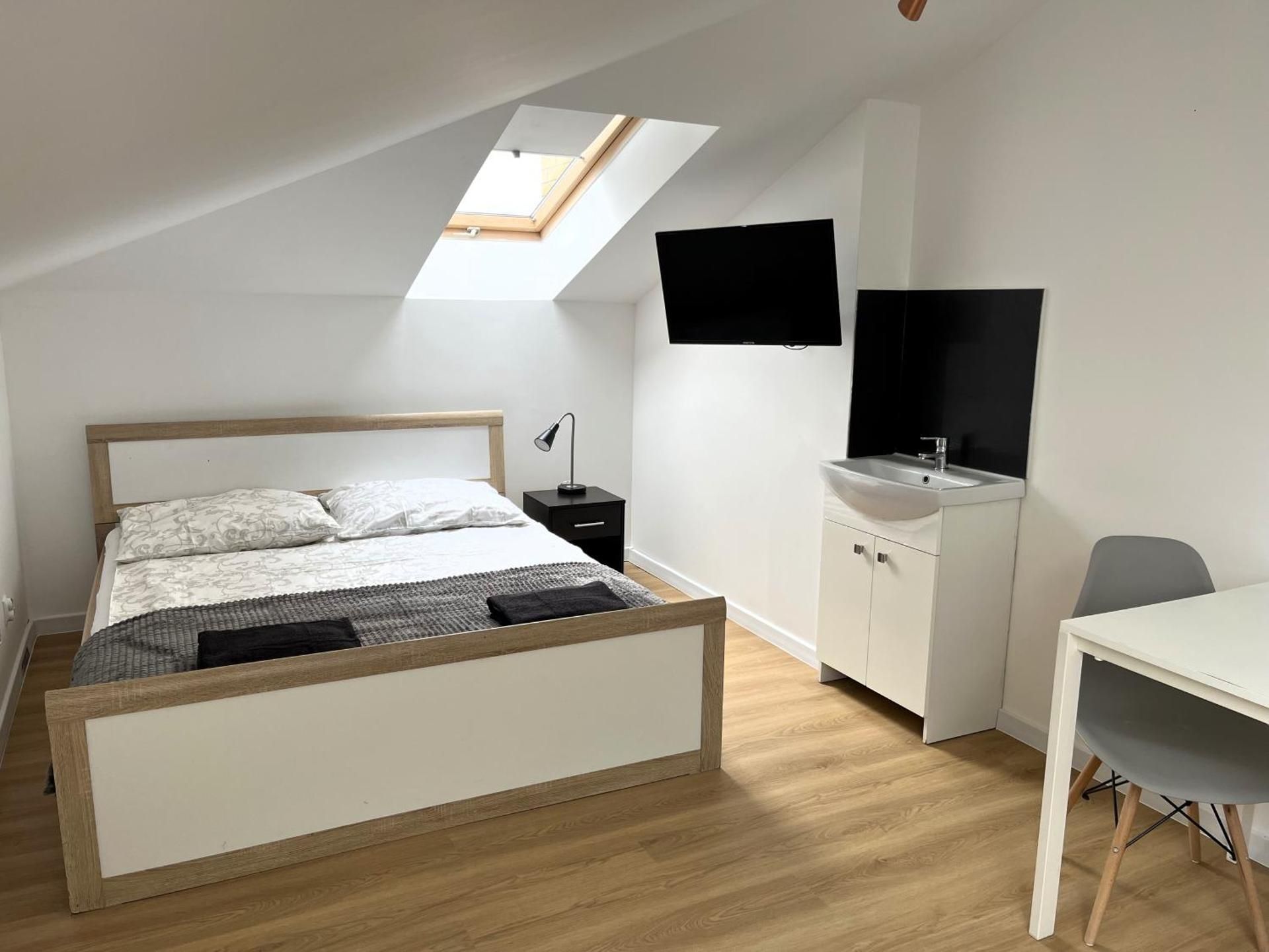 Double Room with Shared Bathroom