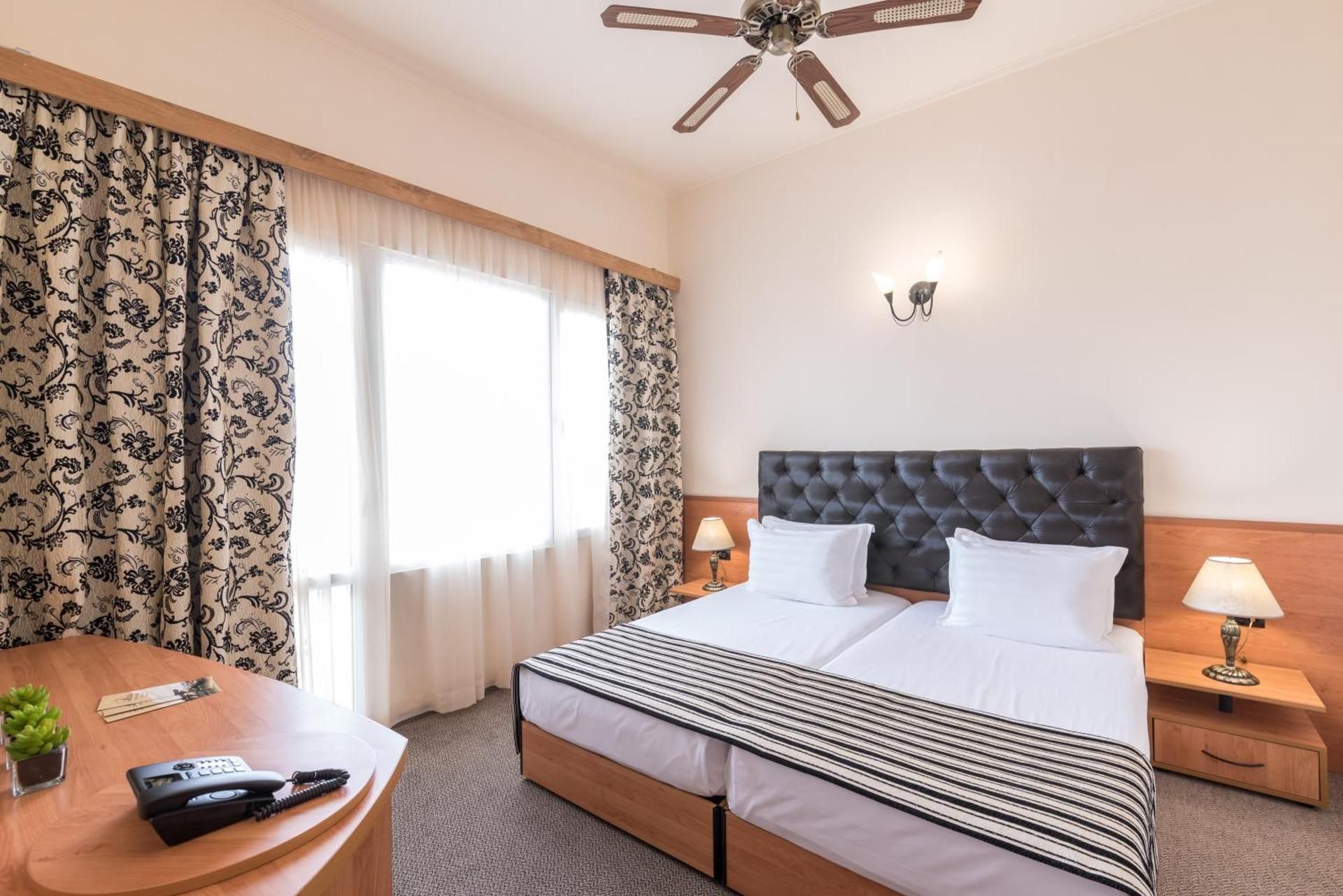 One-Bedroom Apartment with Balcony