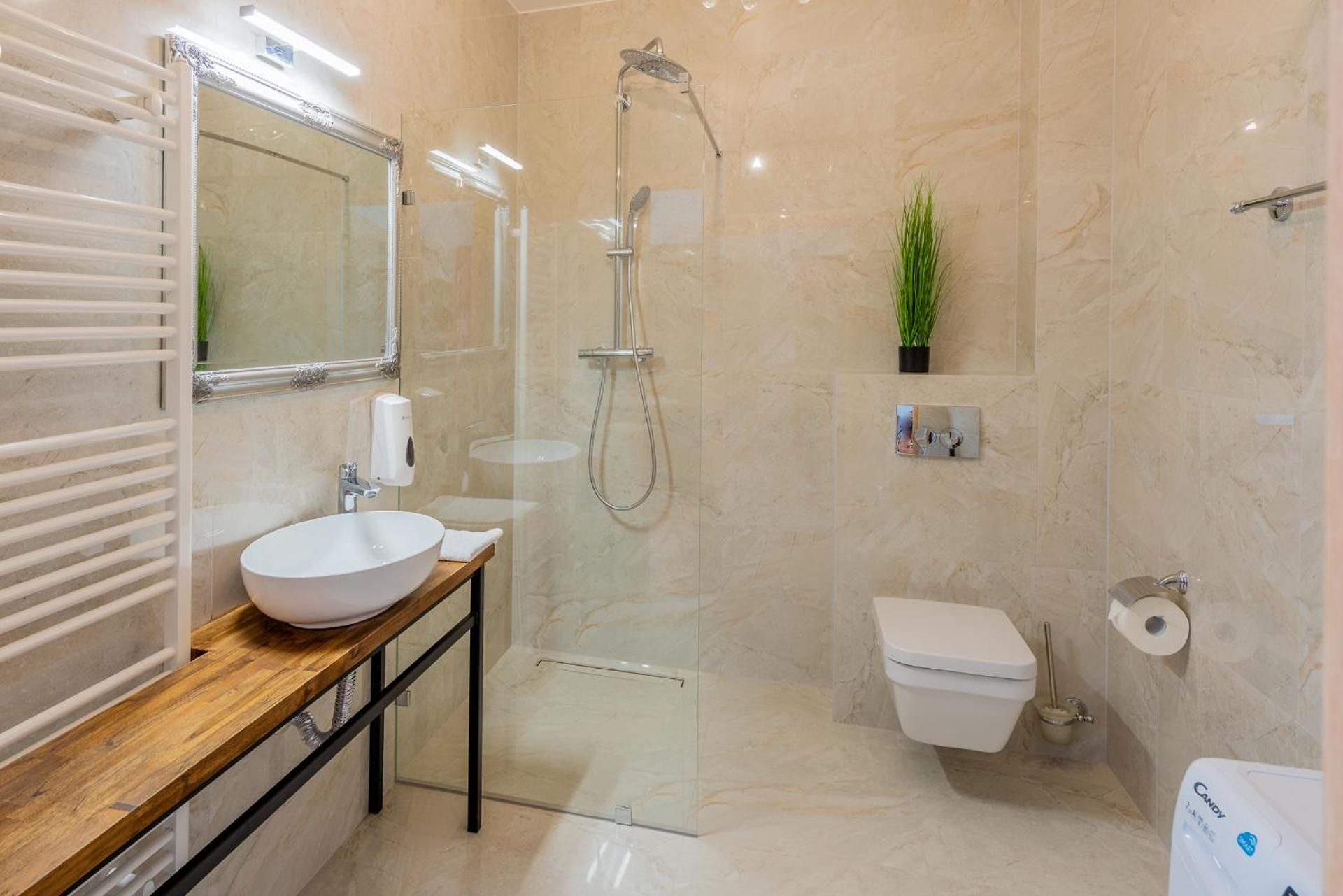 Comfort Triple Room