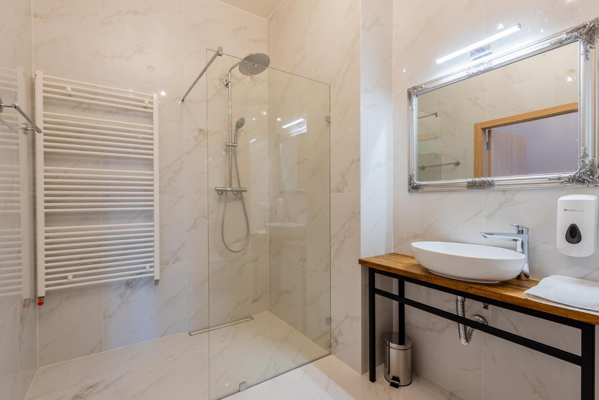 Premium Quadruple Room