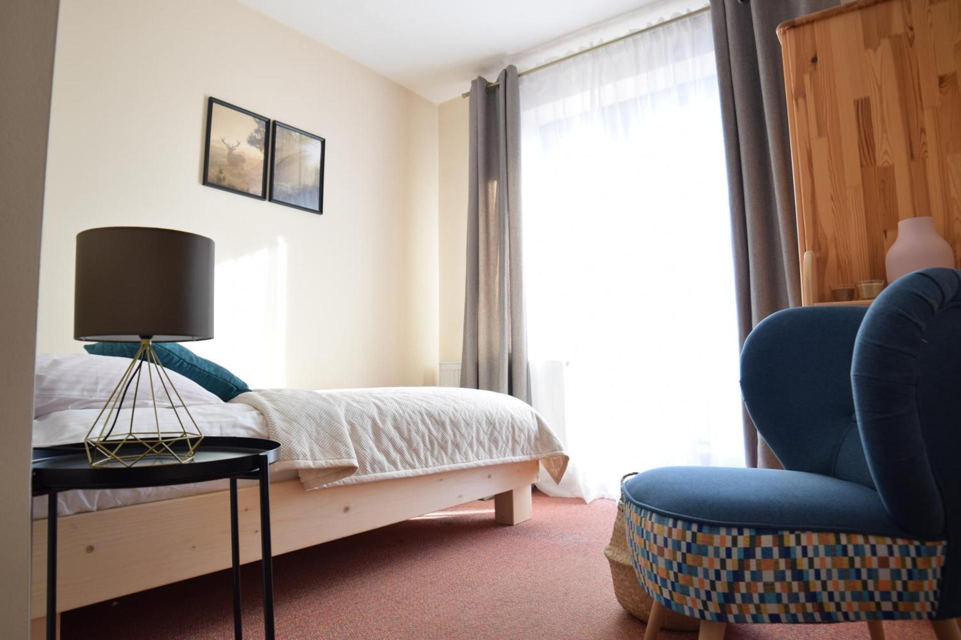 Standard Single Room with Mountain View
