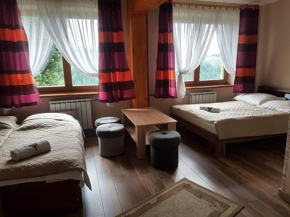 Quadruple Room with Mountain View