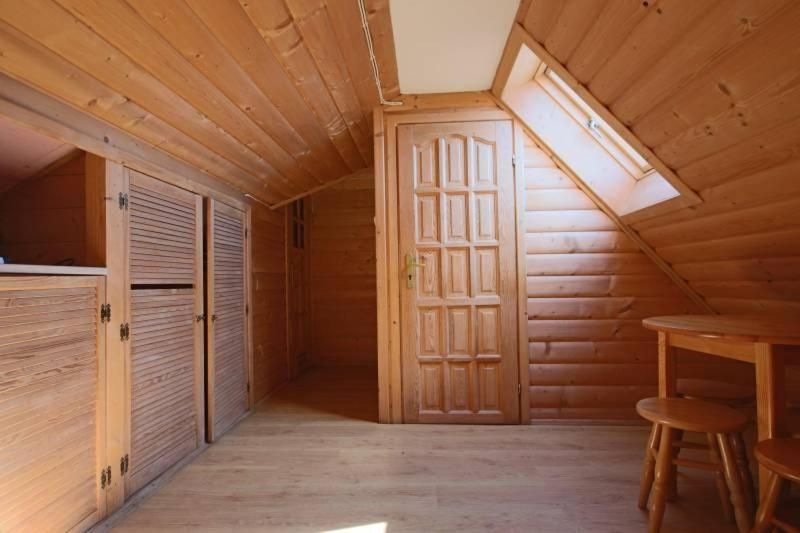 Studio with Mountain View 5 Adults