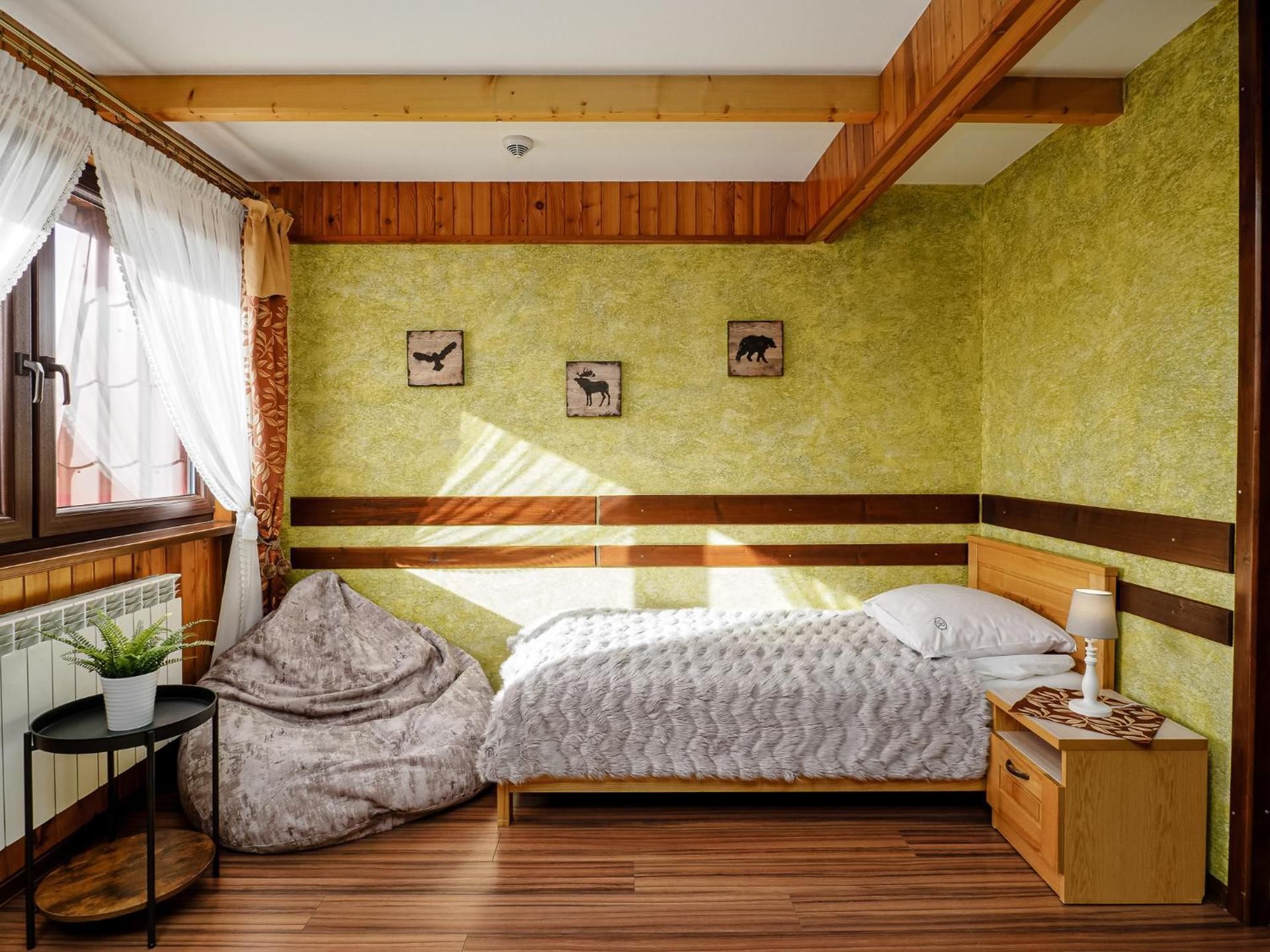 Classic Twin Room