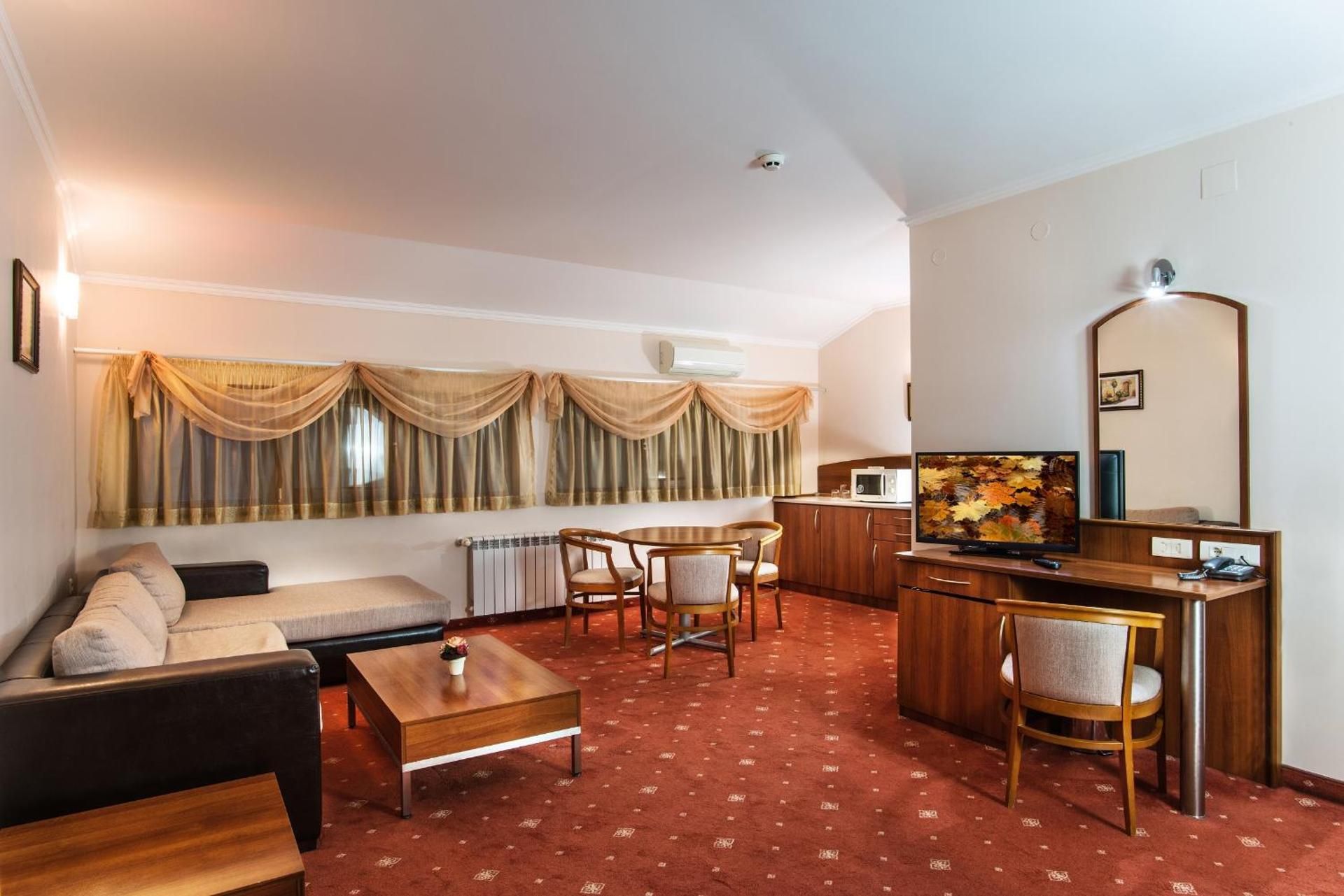 Superior Suite