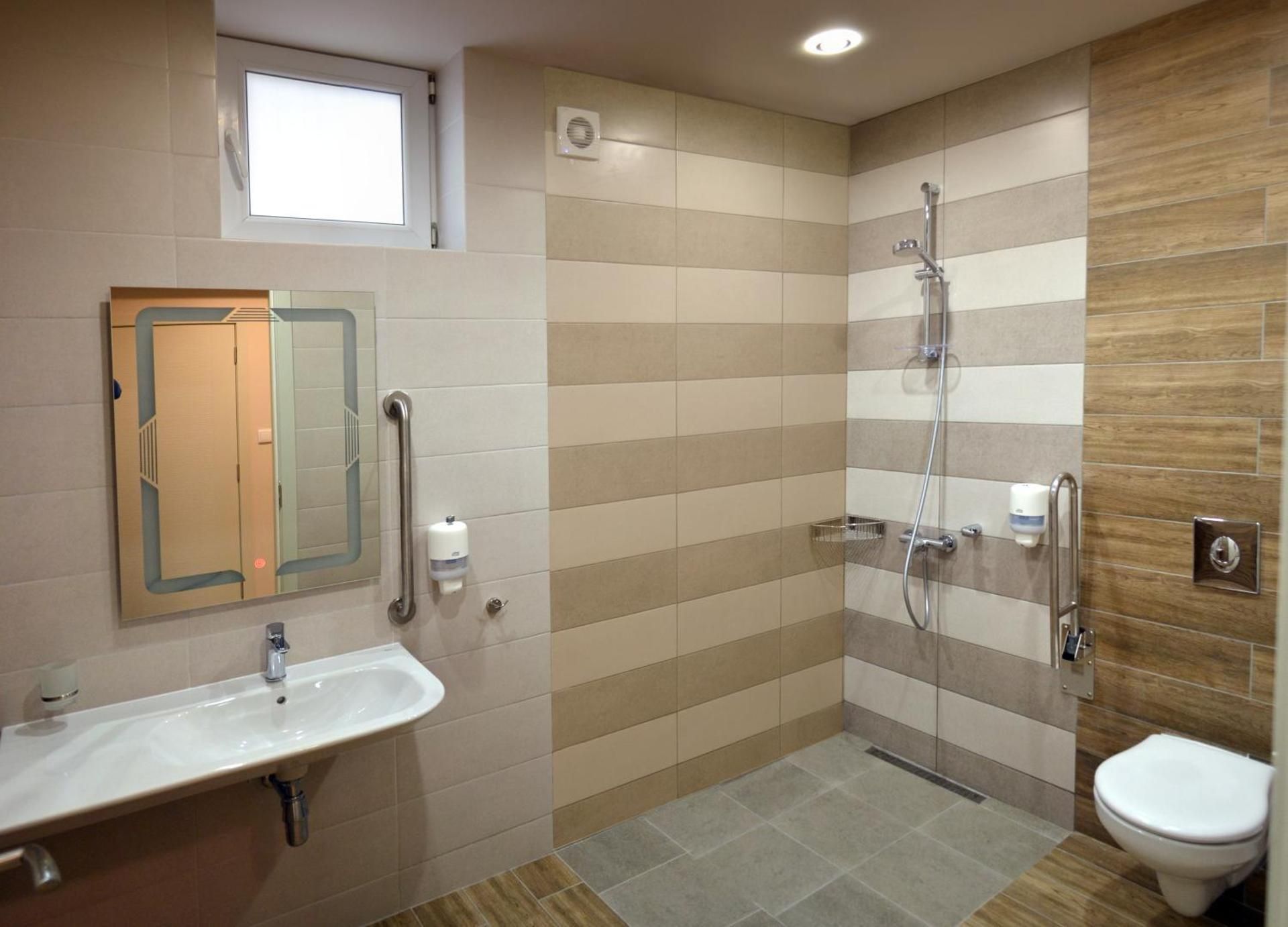 Double Room - Disability Access