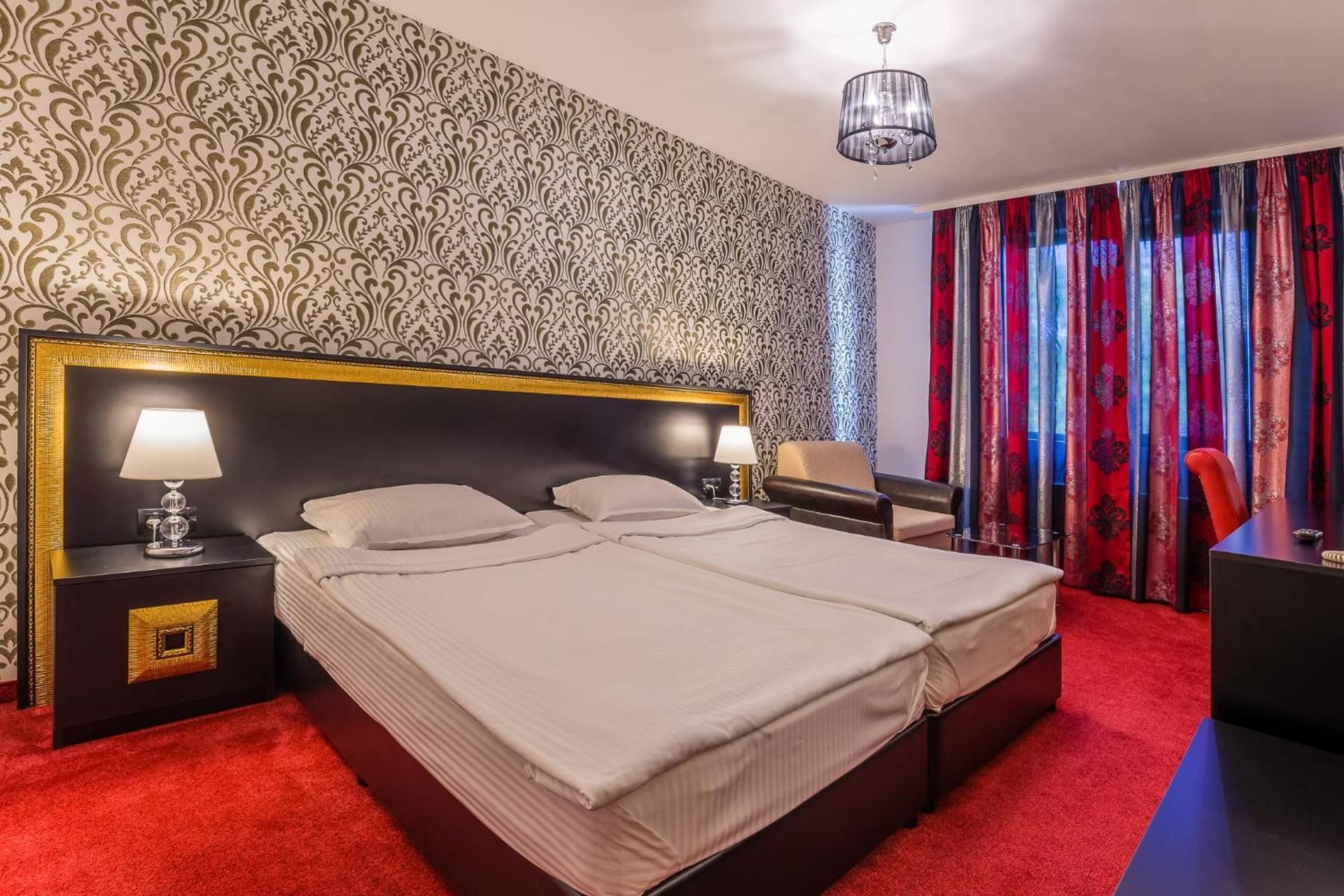 Hotel Elegance Double Room 2