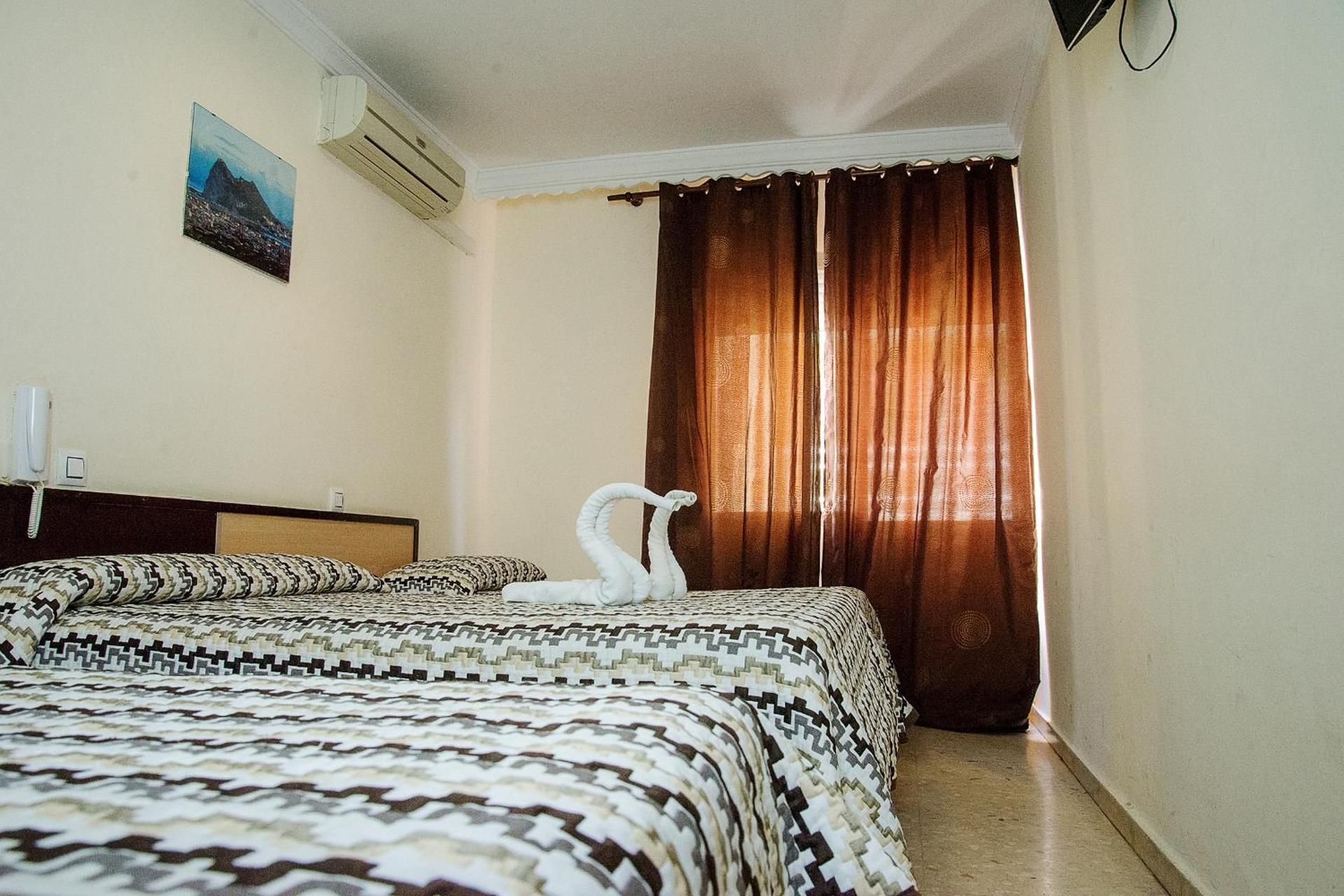 Double Room with Private External Bathroom