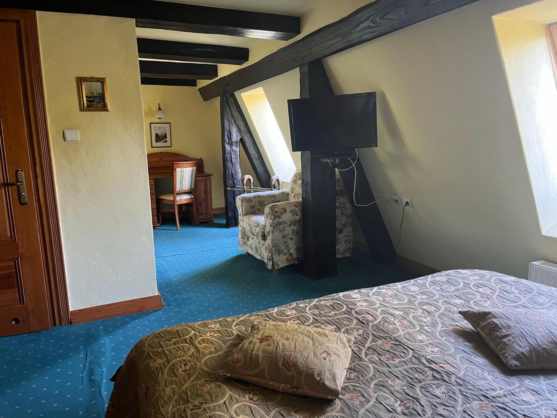 Twin Room with View