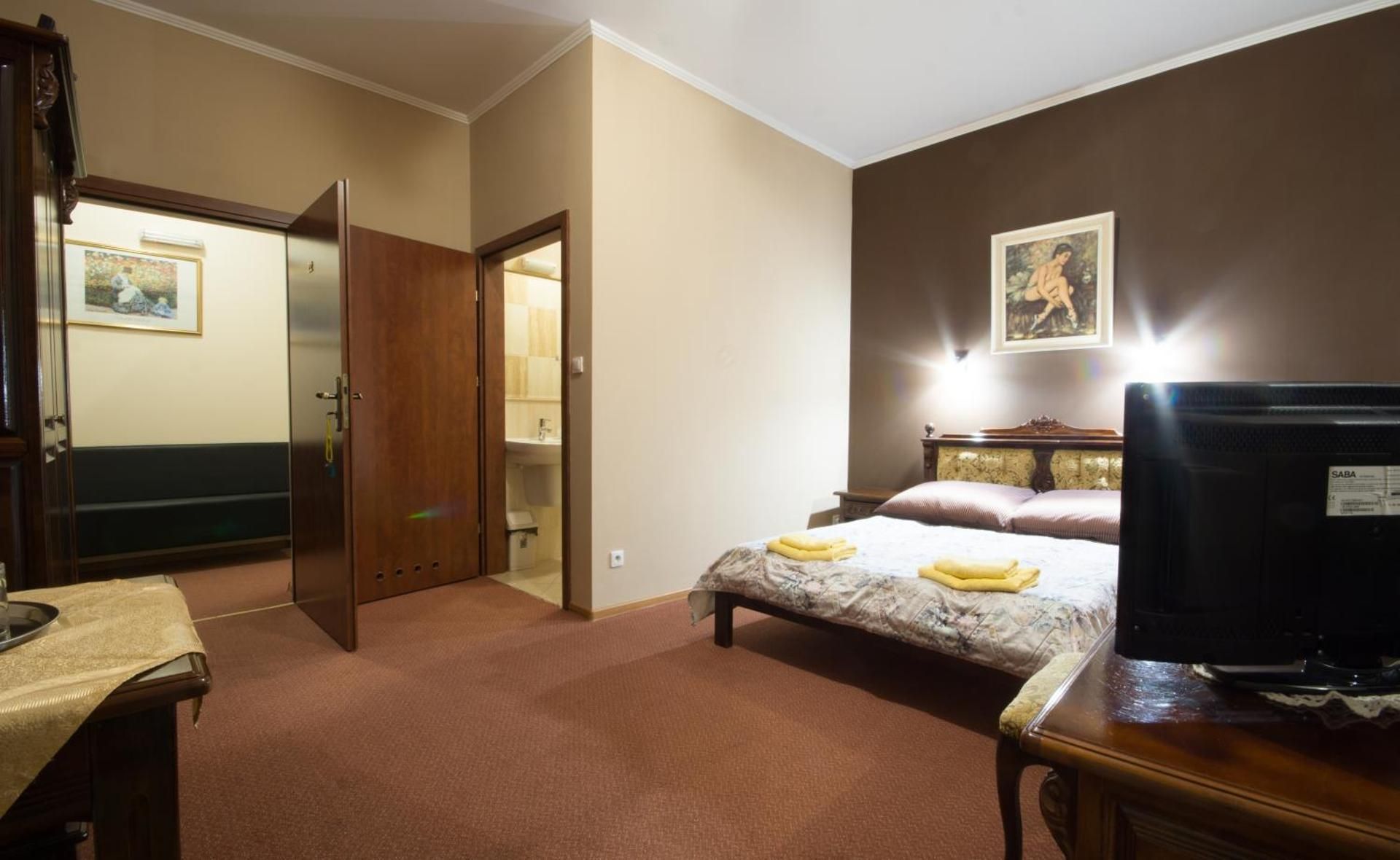 Deluxe Double or Twin Room with Garden View