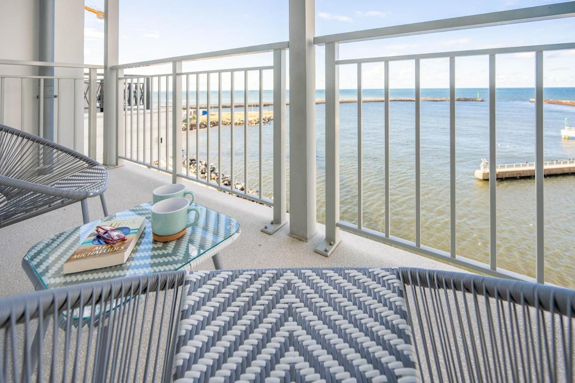 Two-Bedroom Apartment with Sea View