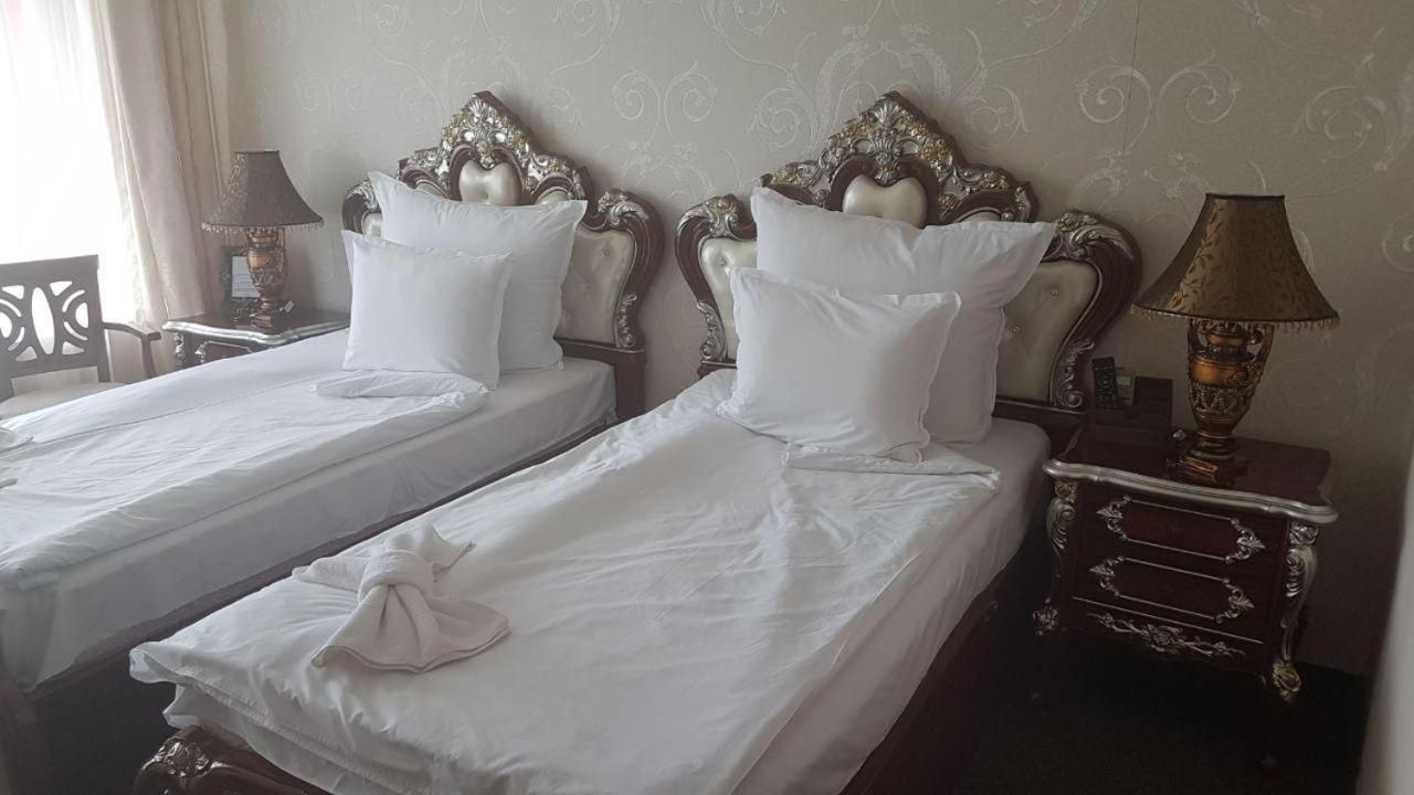 Economy Twin Room