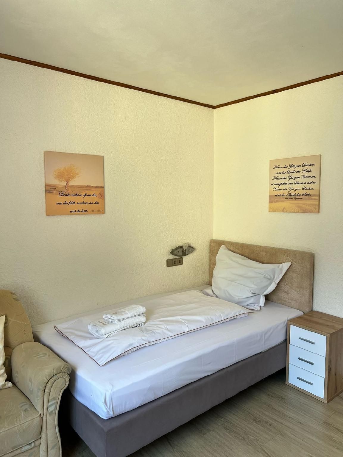 Single - Room