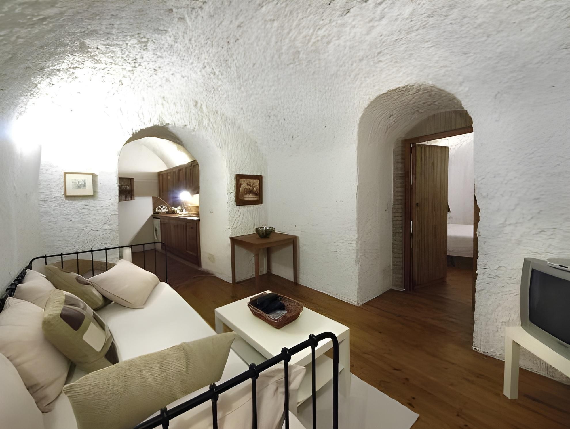 Casas Cueva y Cortijo La Tala en Guadix Standard Cave  2