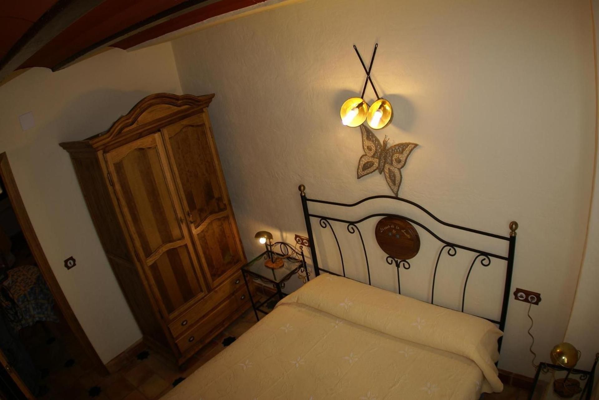 One-Bedroom Apartment (2 Adults)