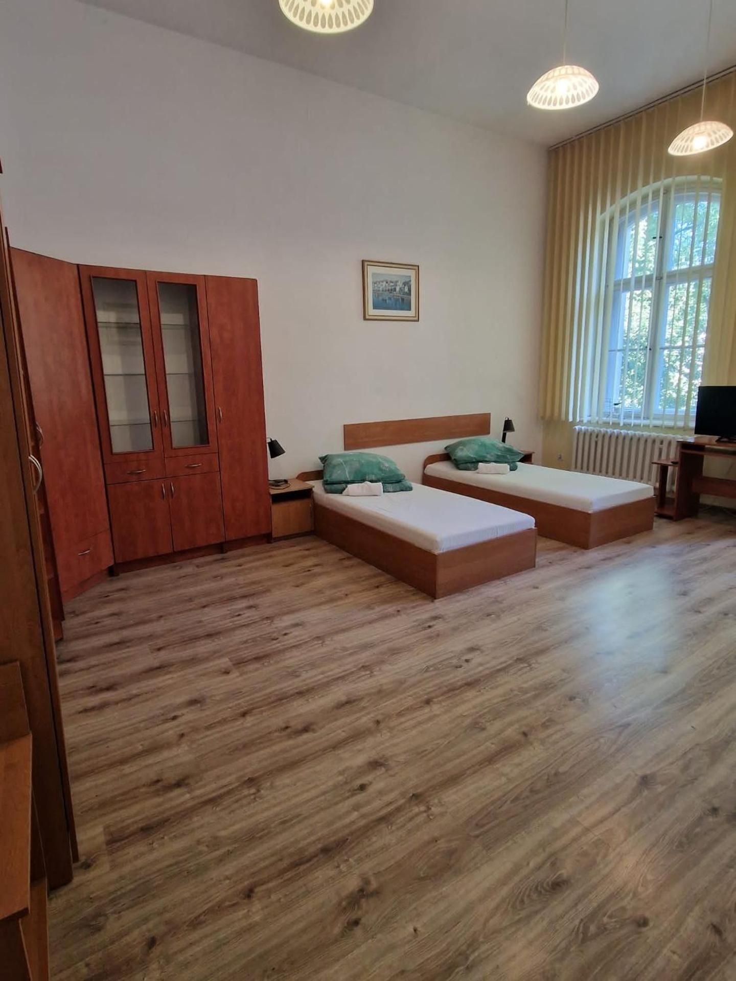 Quadruple Room with Private Bathroom