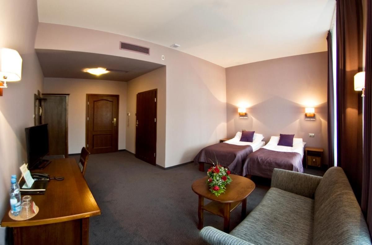 Deluxe Double or Twin Room