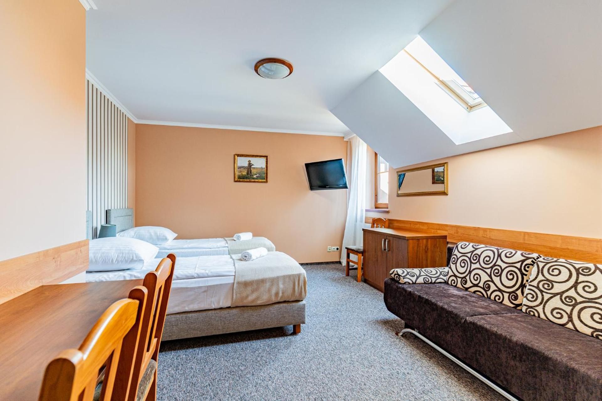 Economy Quadruple Room