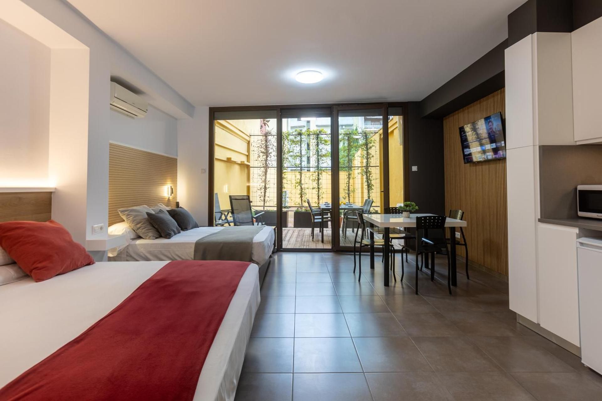 One-Bedroom Apartment with Garden View