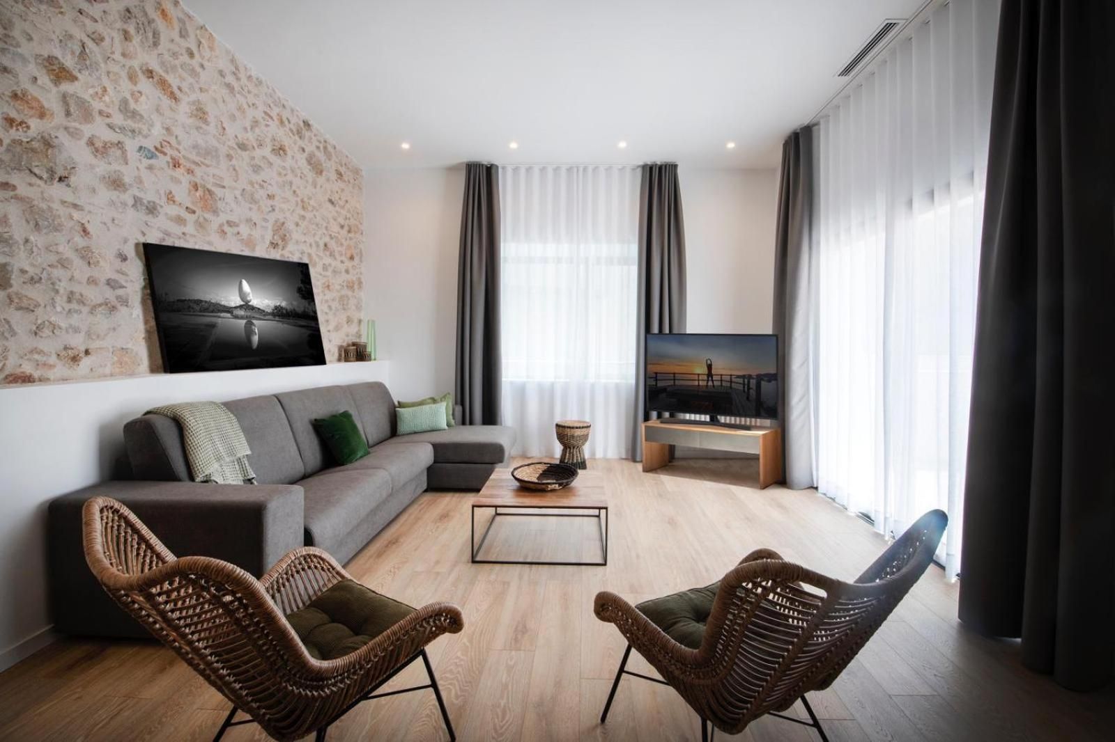 Apartment with Terrace