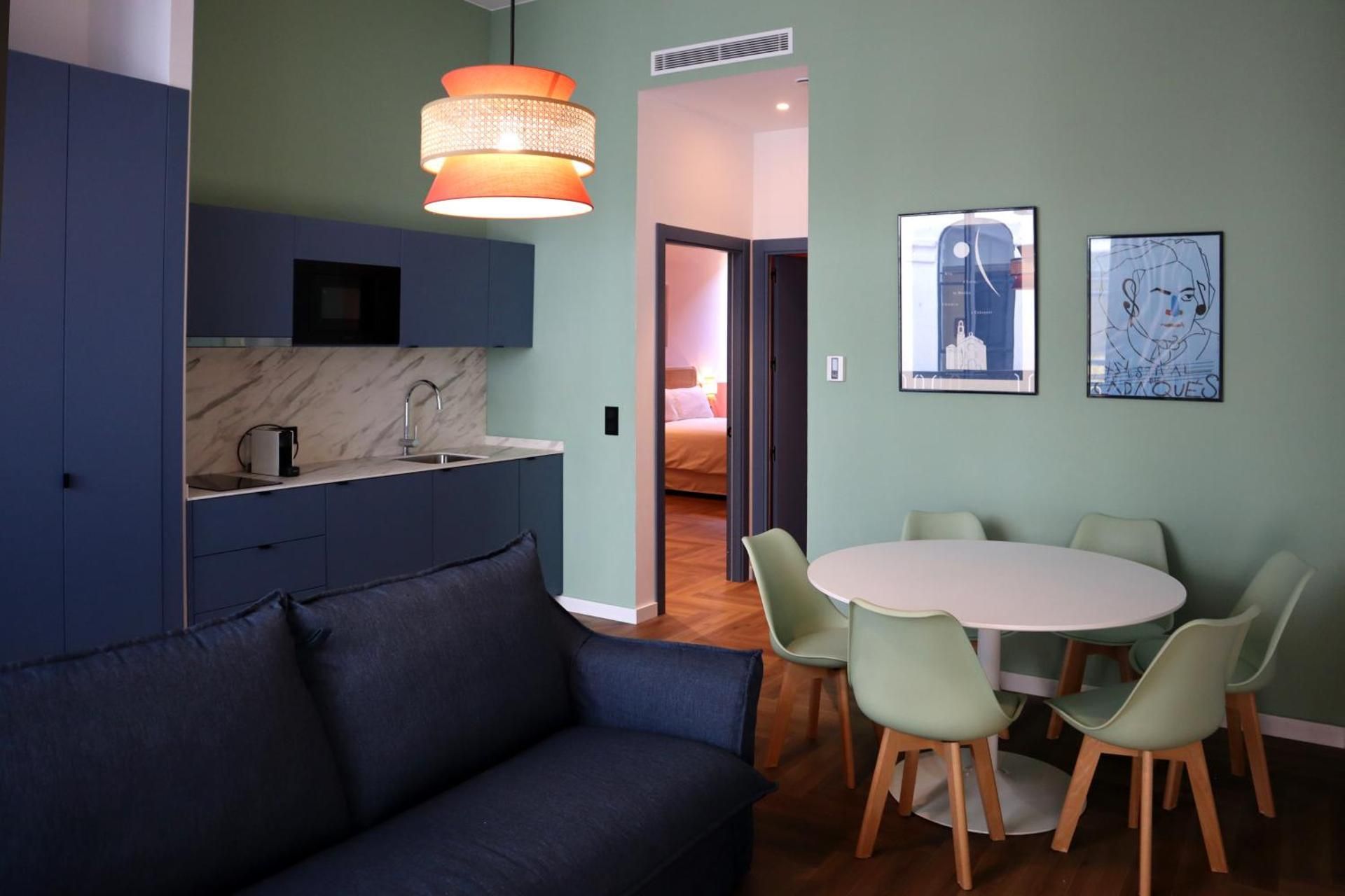 Two-Bedroom Deluxe Apartment
