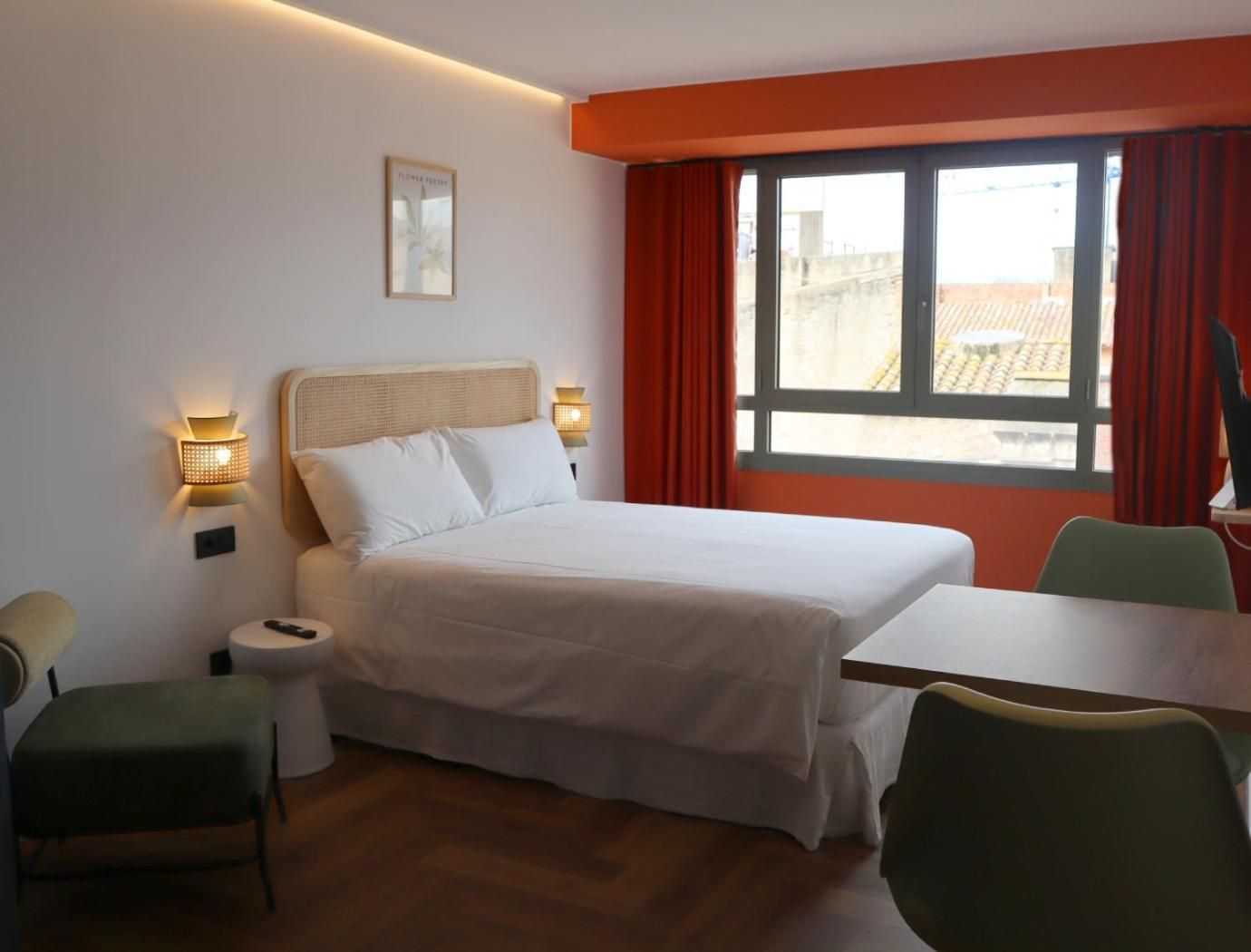 One-Bedroom Standard Apartment