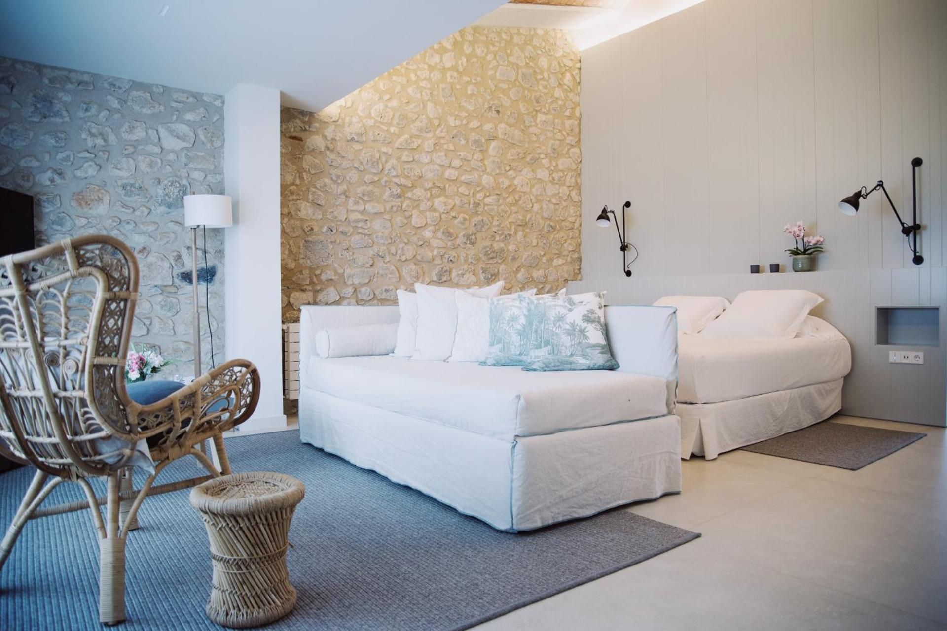Deluxe Suite with Access to the Spa