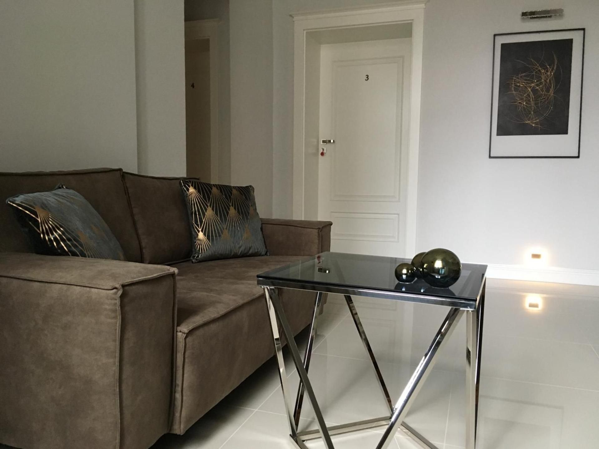 Deluxe Single Room