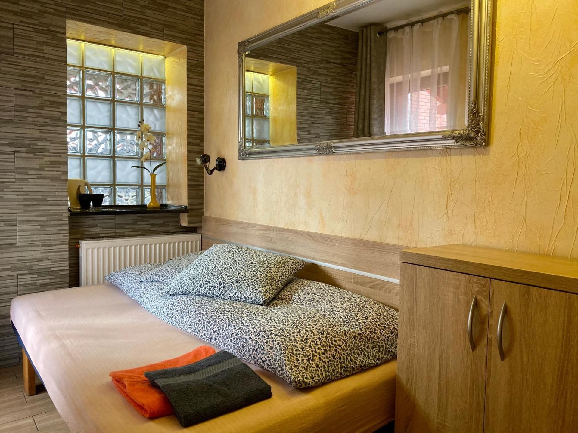 Single Room With Private Bathroom