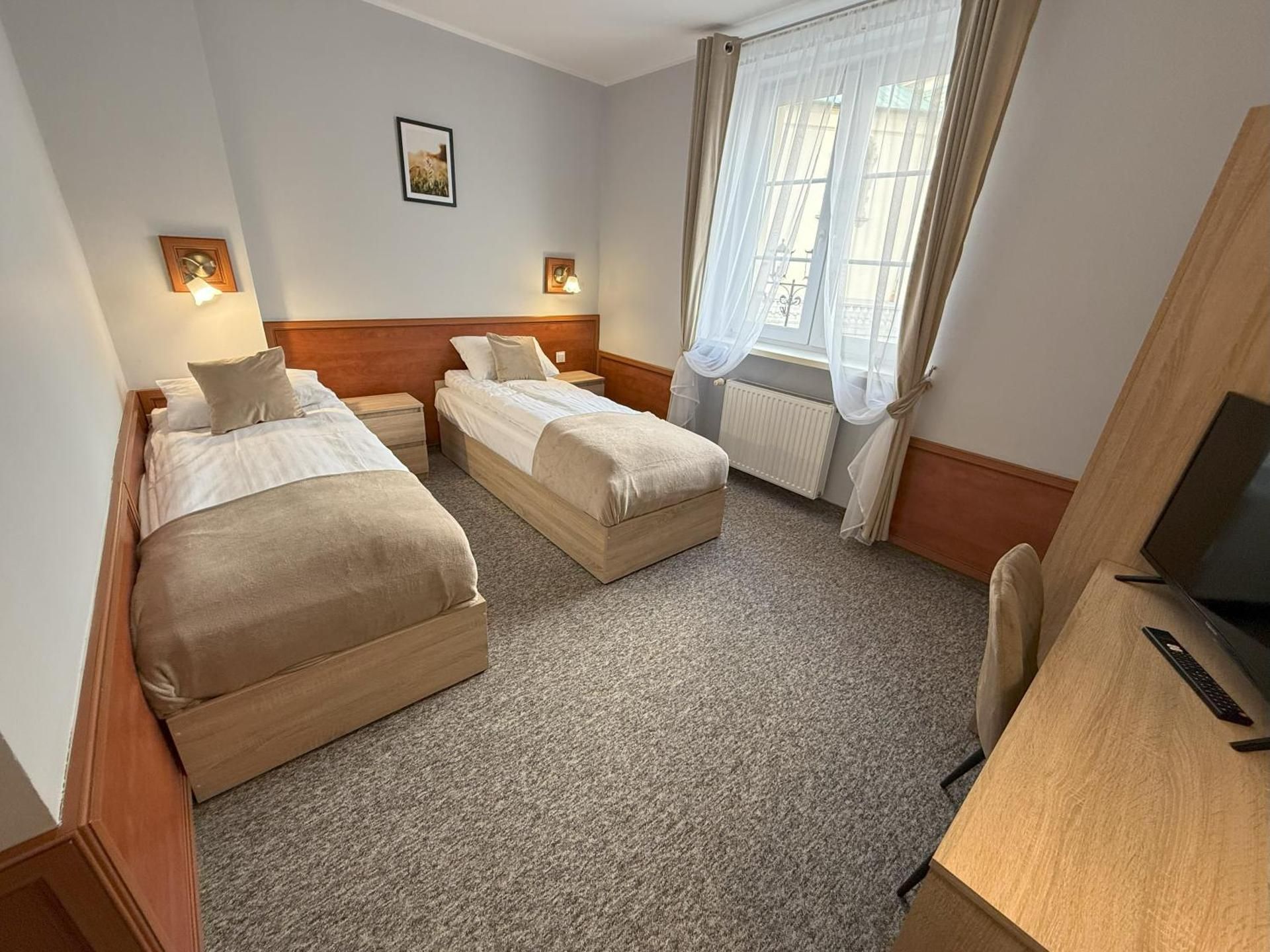 Twin Room with Private Bathroom