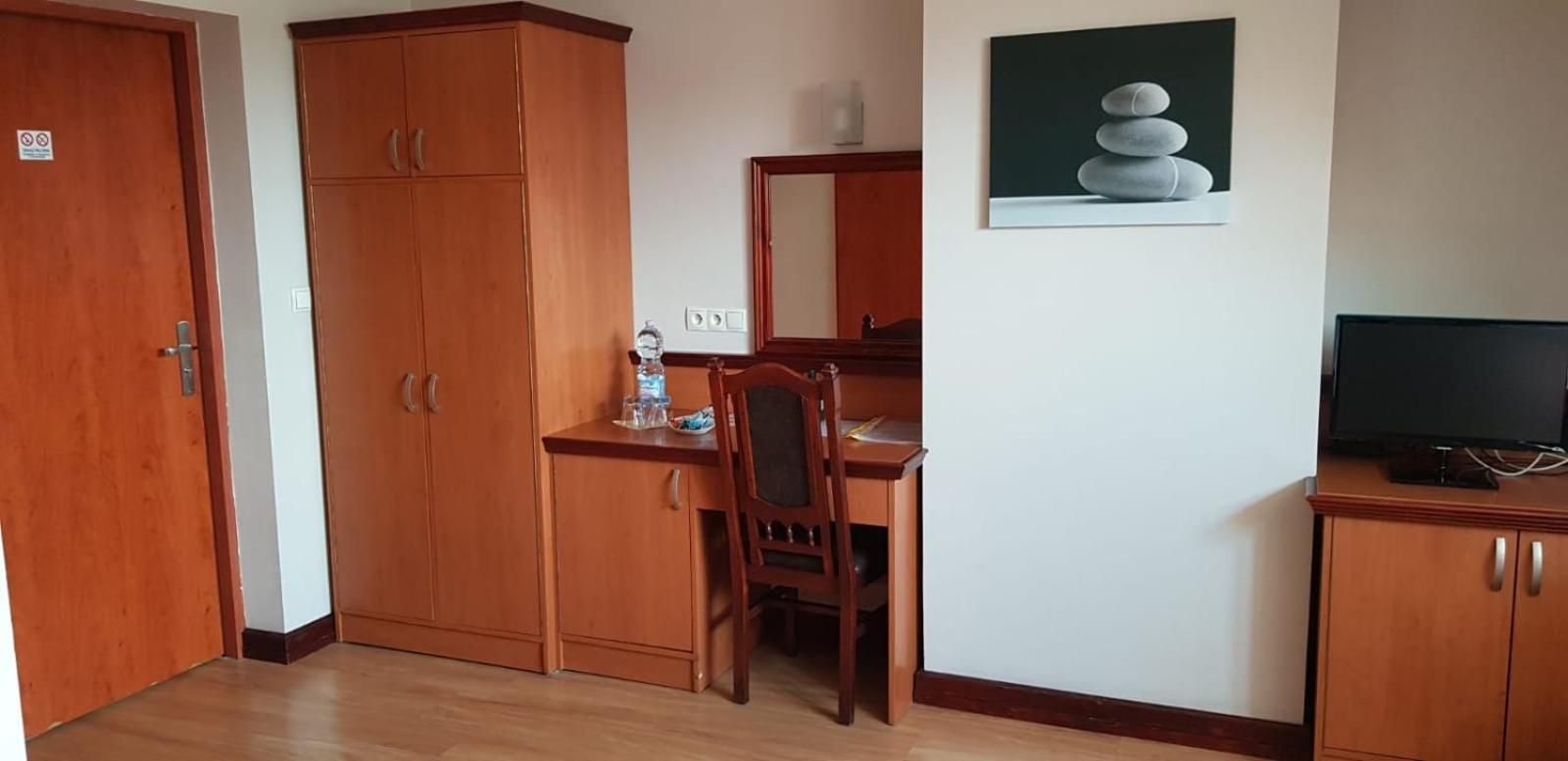 Twin Room with City View