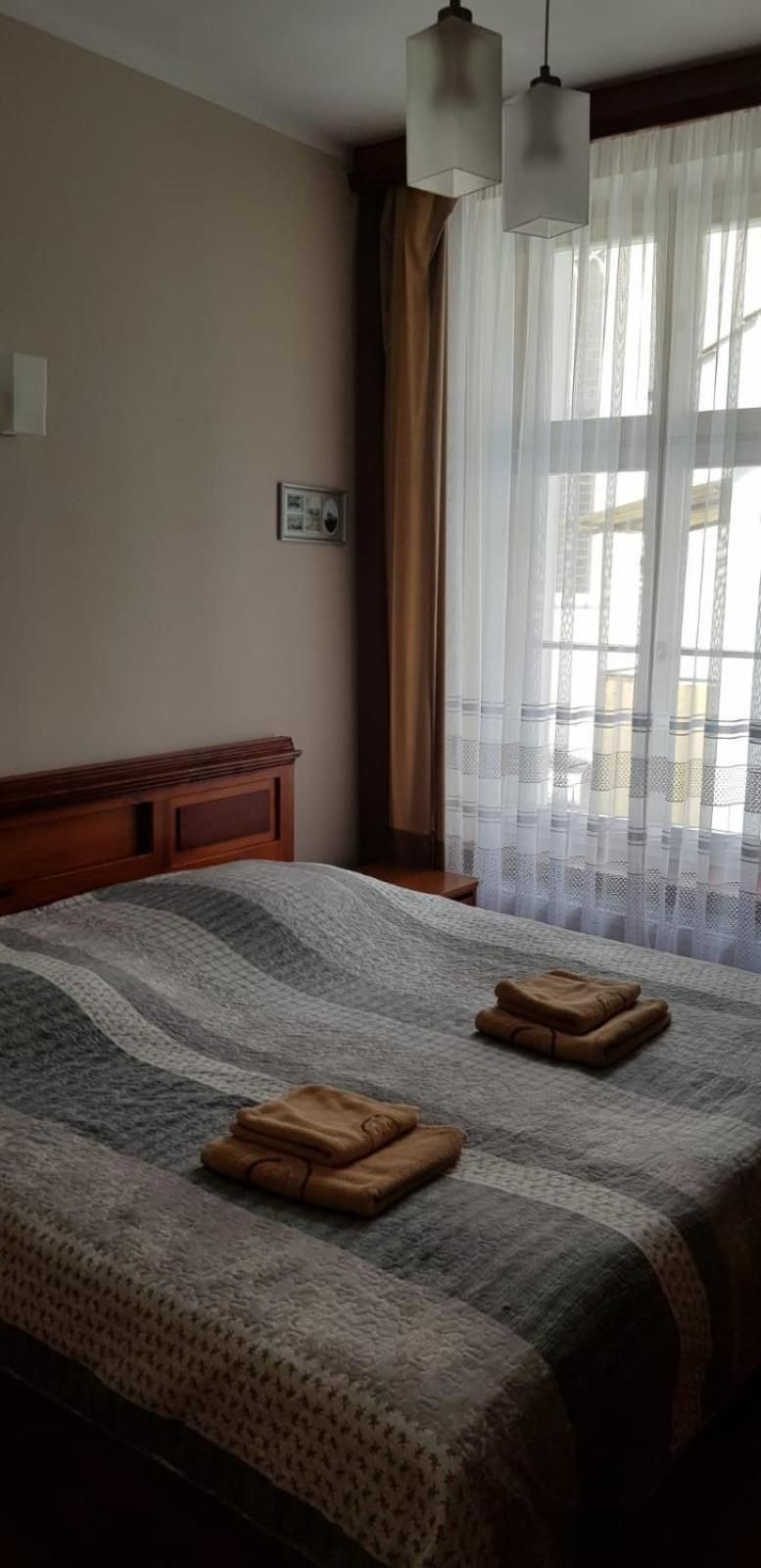 Single Room With Private Bathroom
